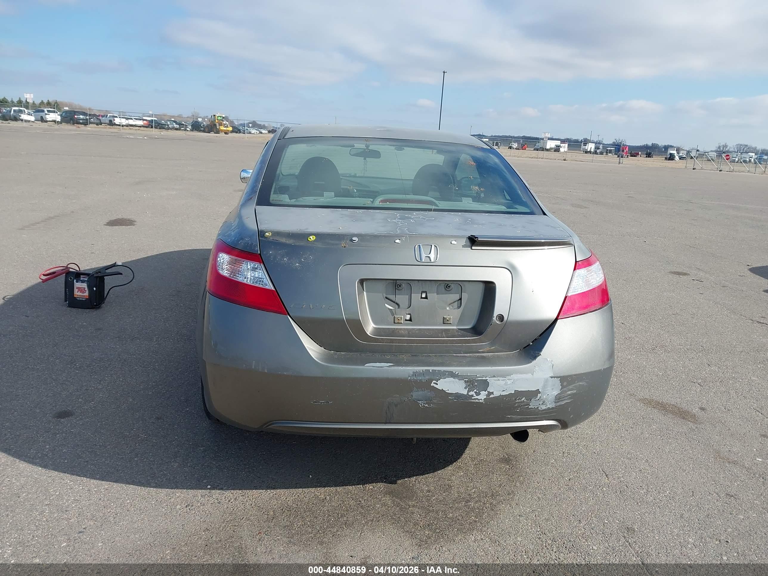 HONDA CIVIC image 6