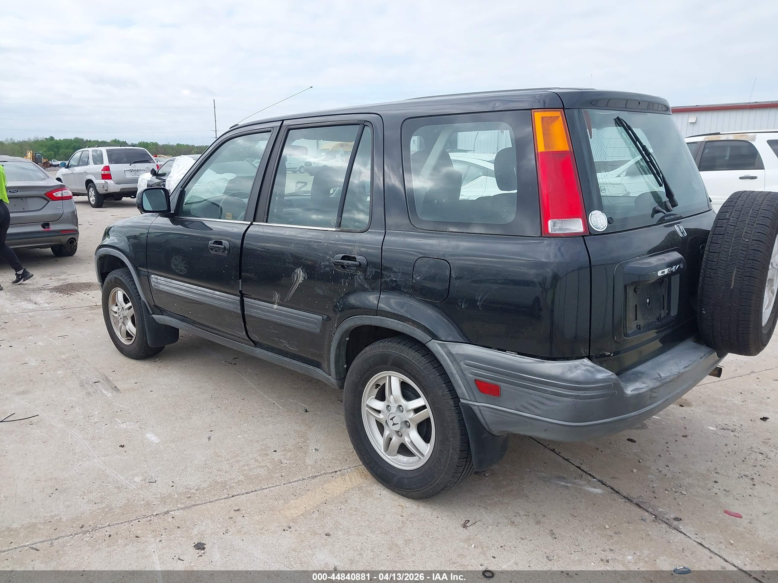 HONDA CR-V image 3