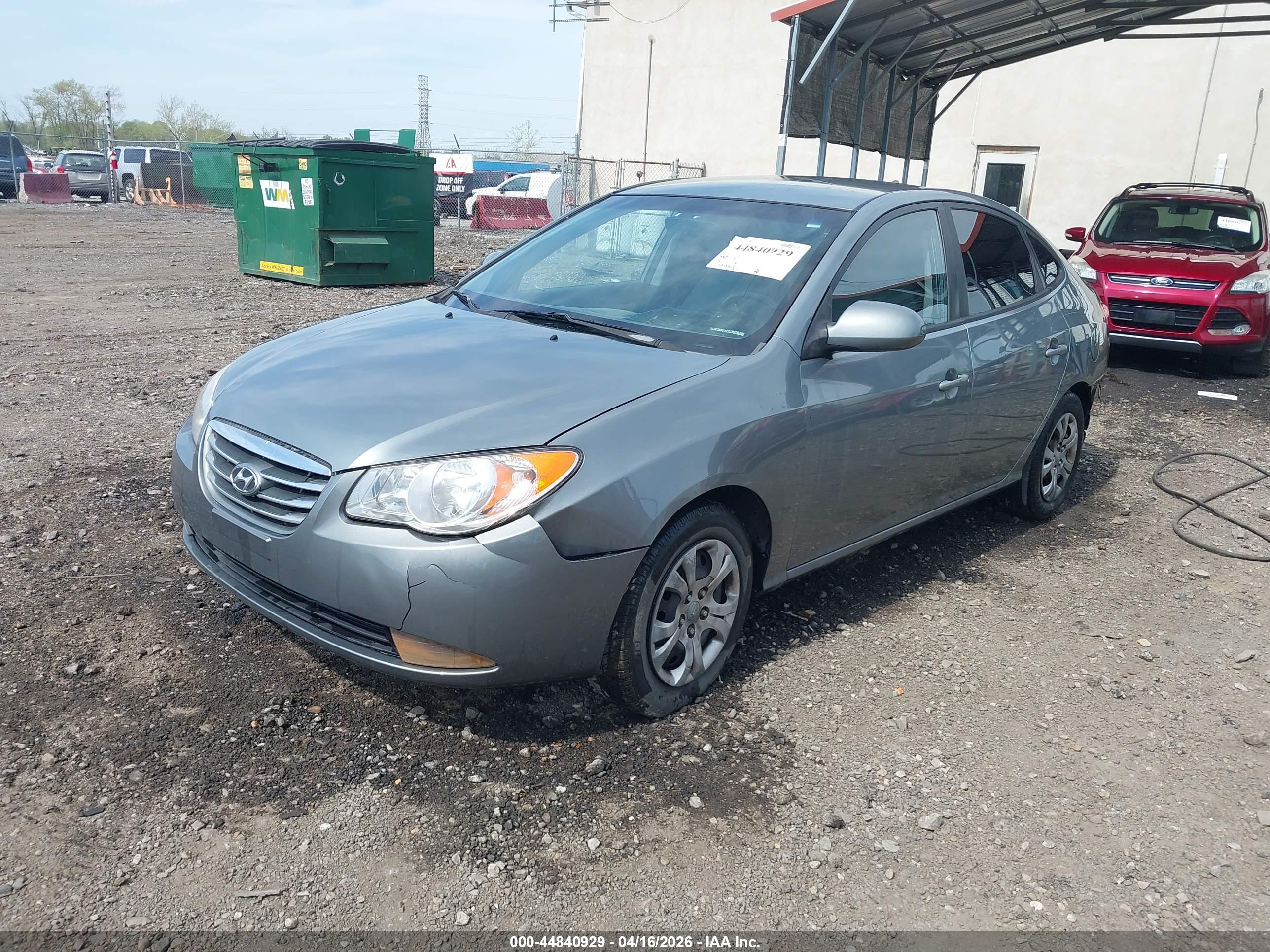 HYUNDAI ELANTRA image 2
