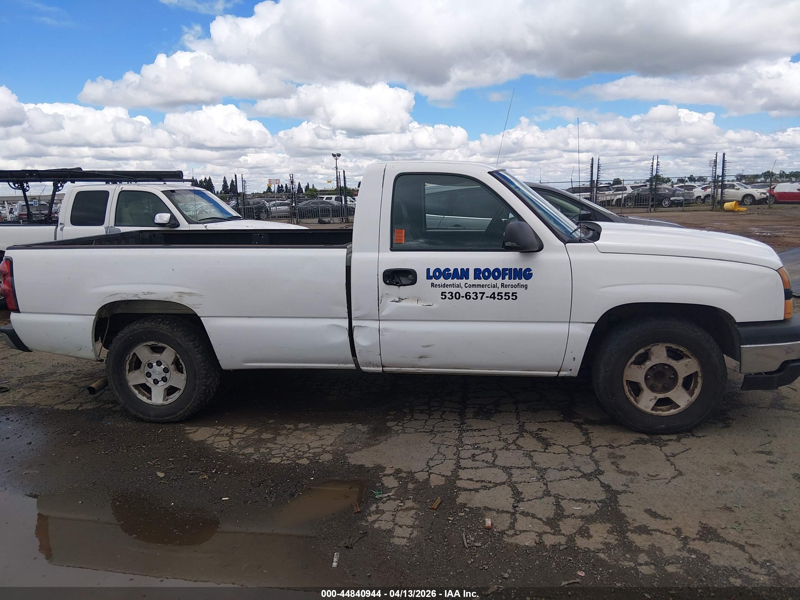 CHEVROLET SILVERADO image 6
