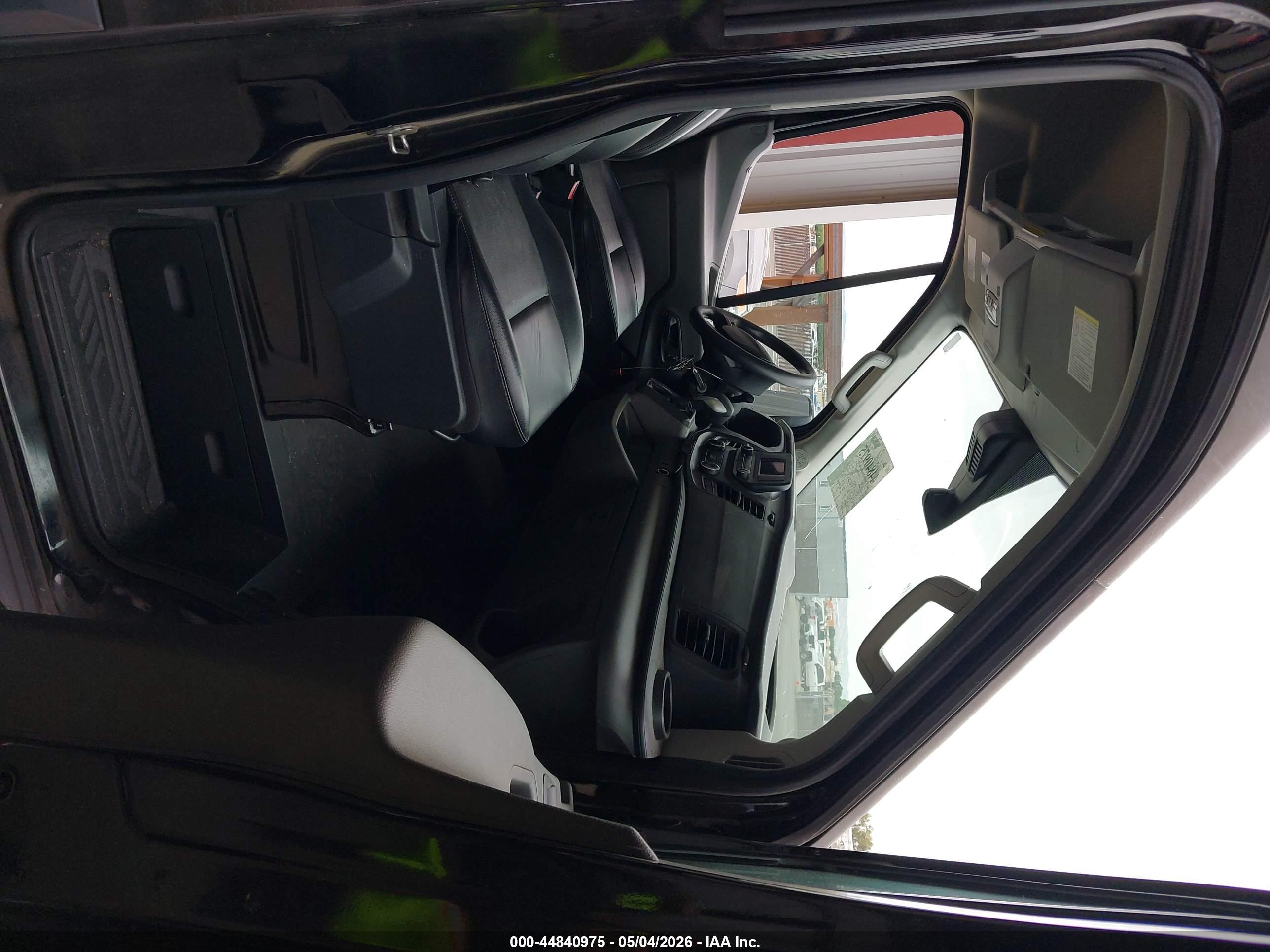 FORD TRANSIT-250 image 5