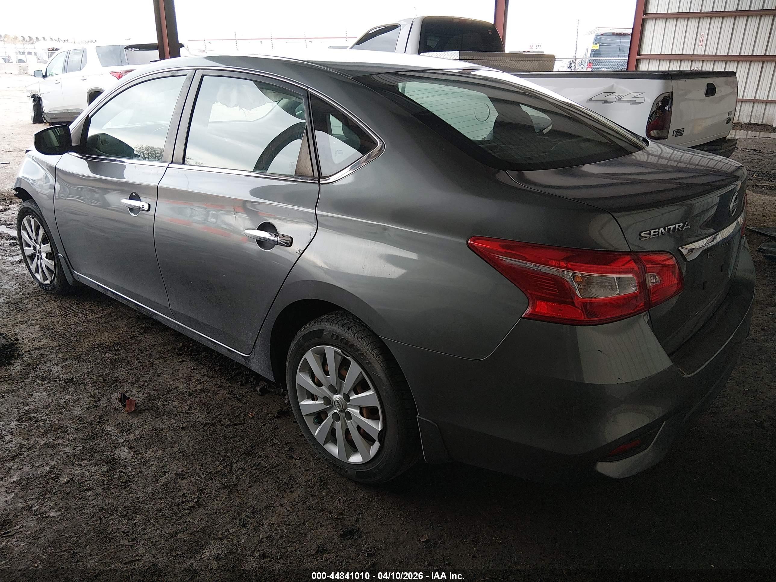 NISSAN SENTRA image 3