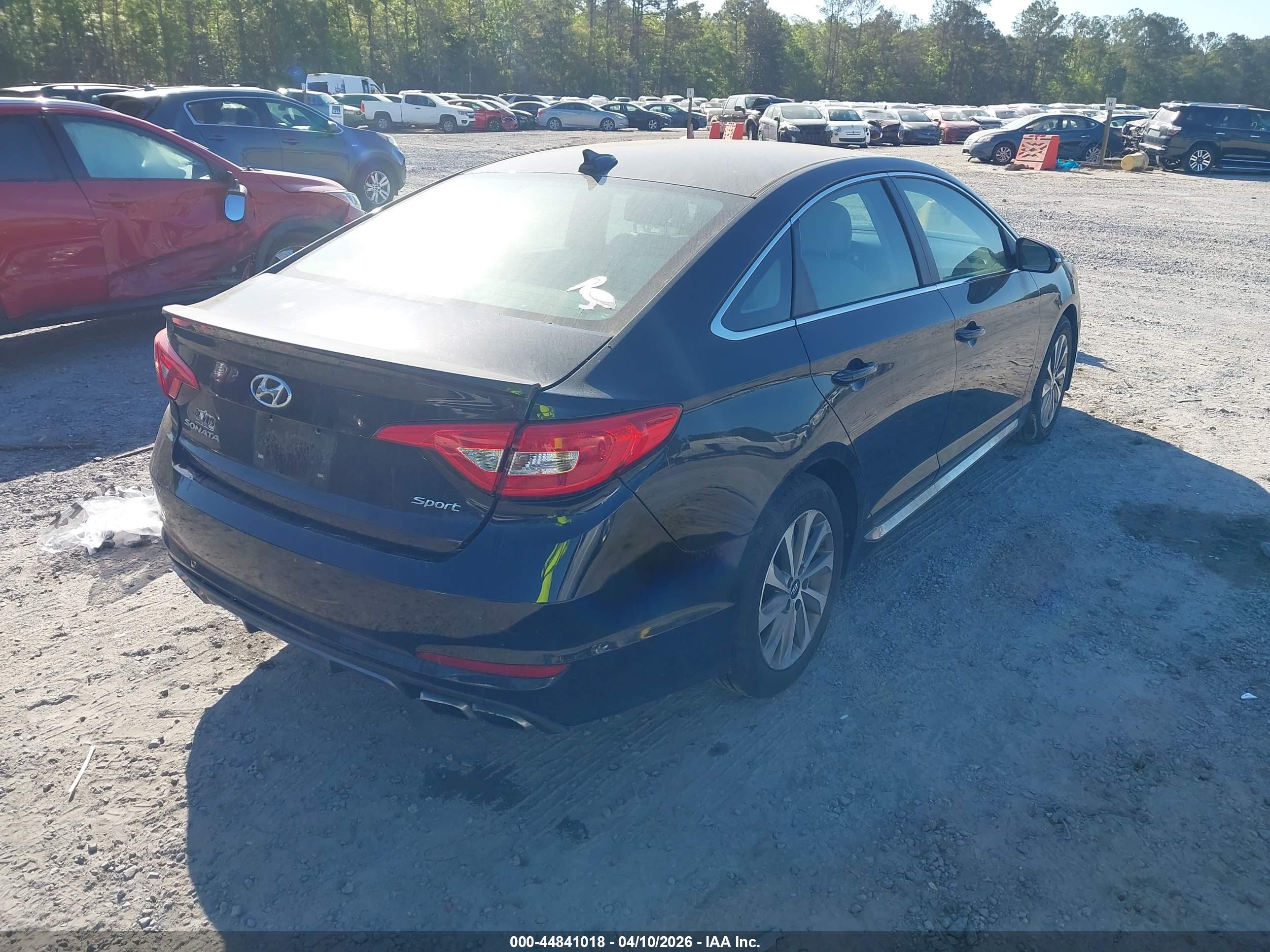 HYUNDAI SONATA image 4