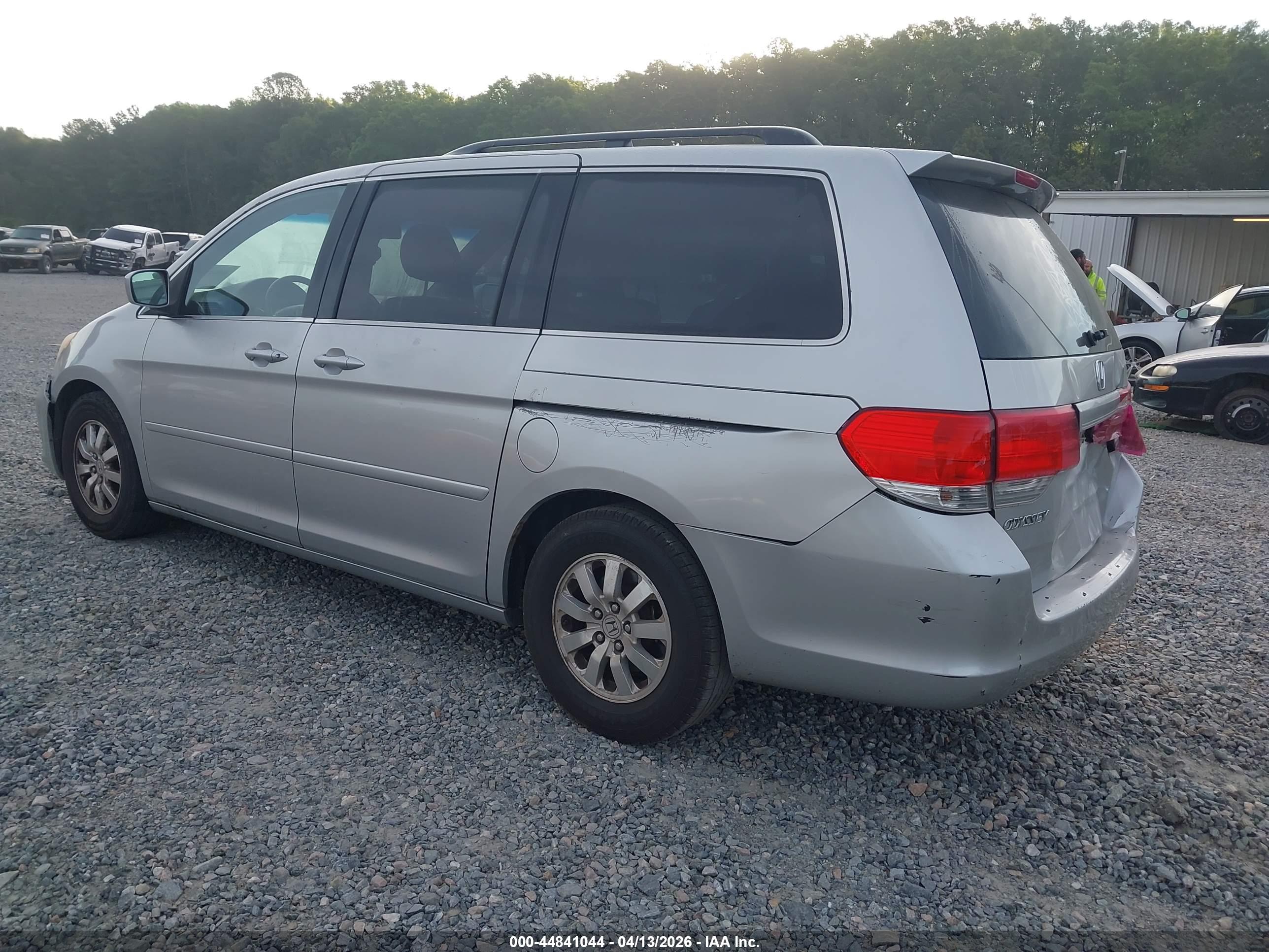 HONDA ODYSSEY image 3