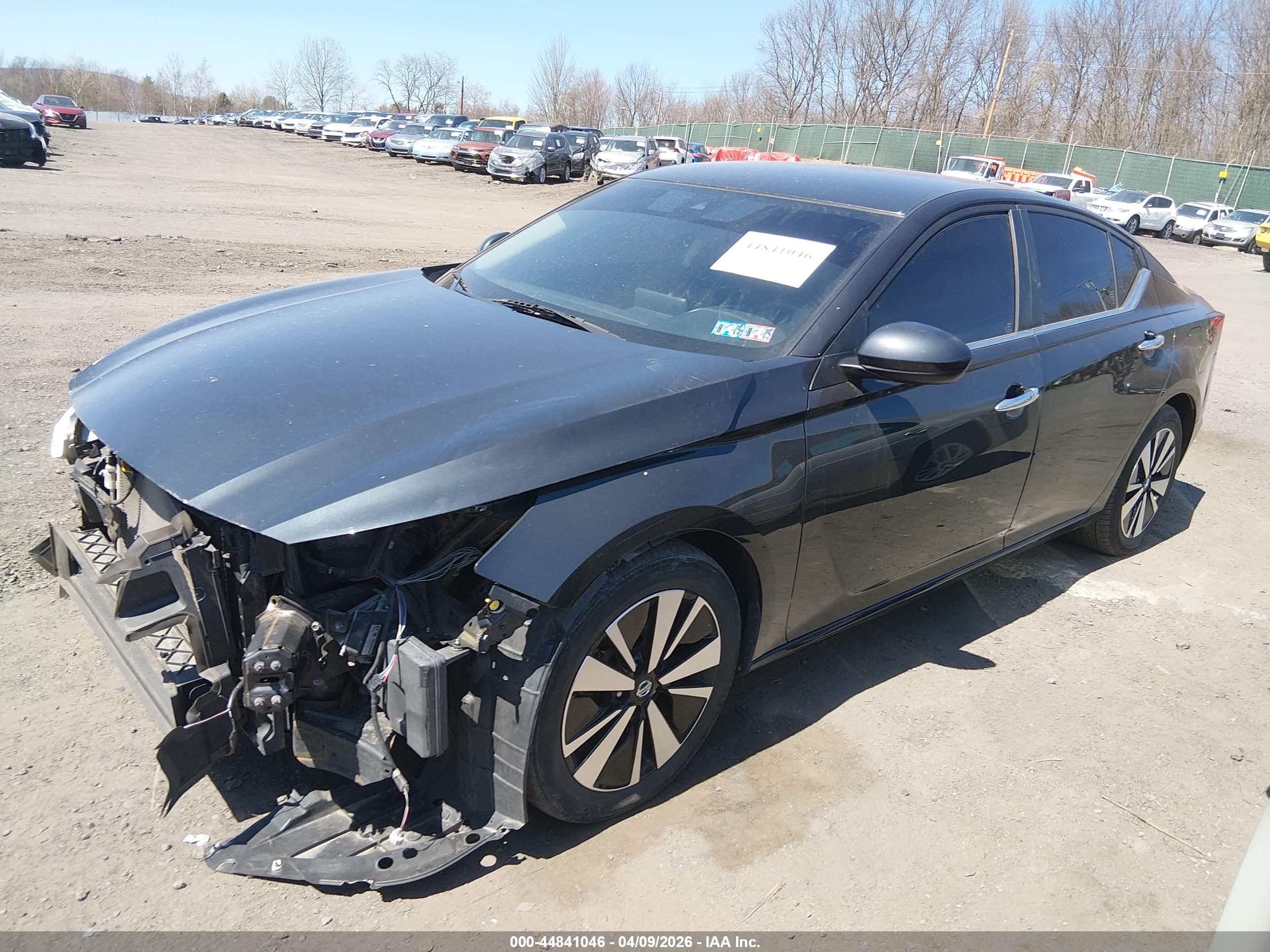 NISSAN ALTIMA image 2