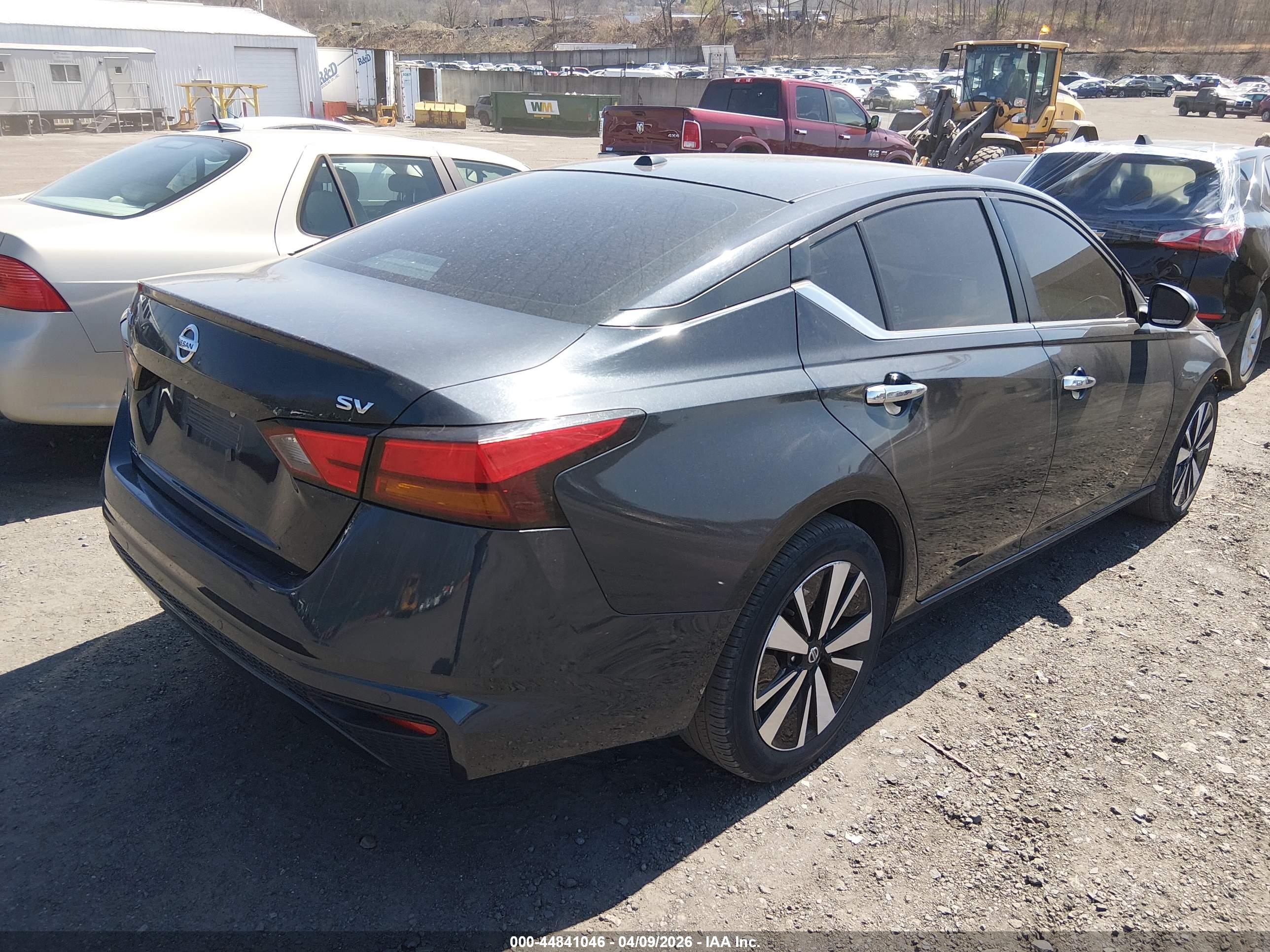 NISSAN ALTIMA image 4