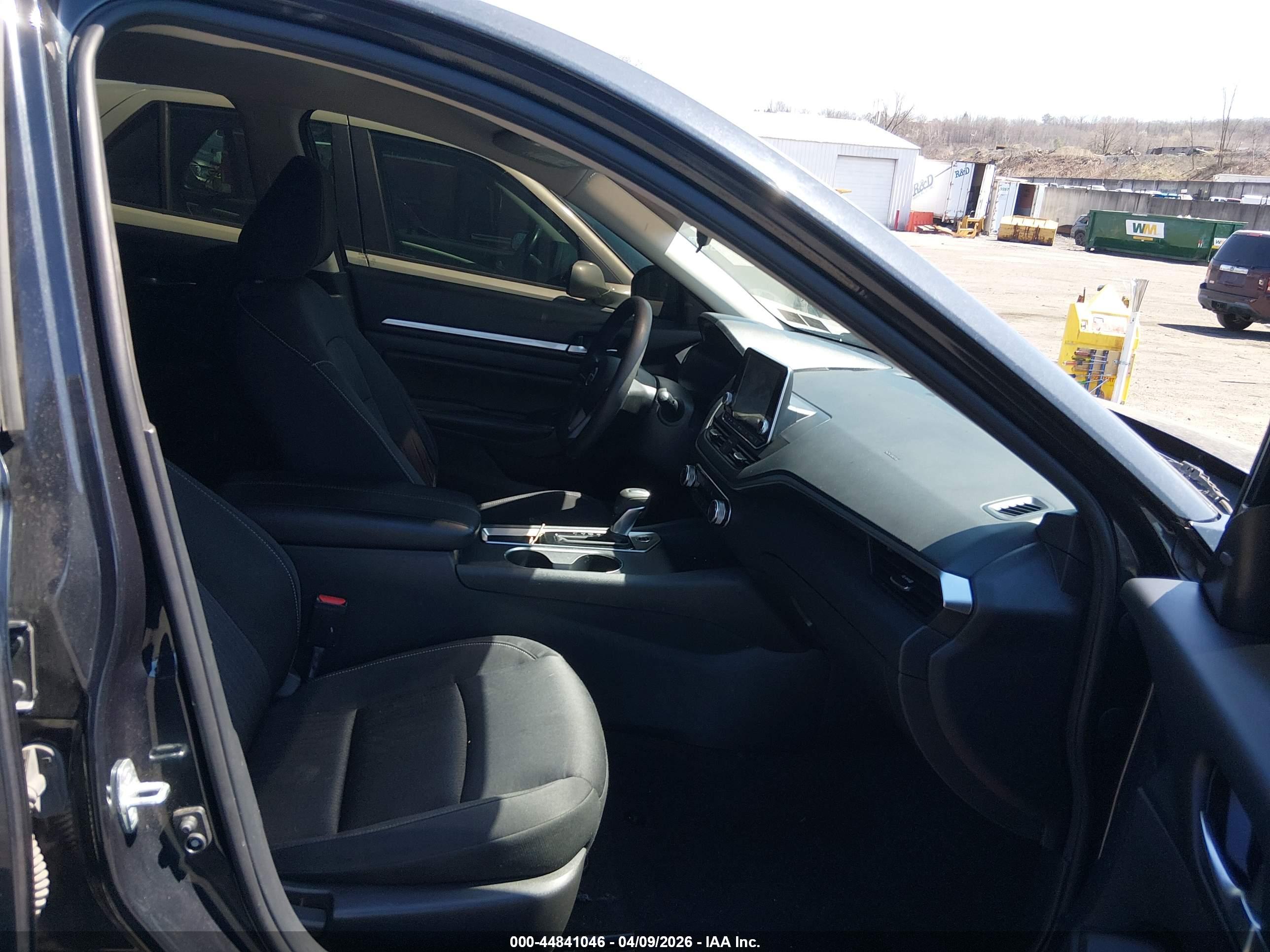 NISSAN ALTIMA image 5