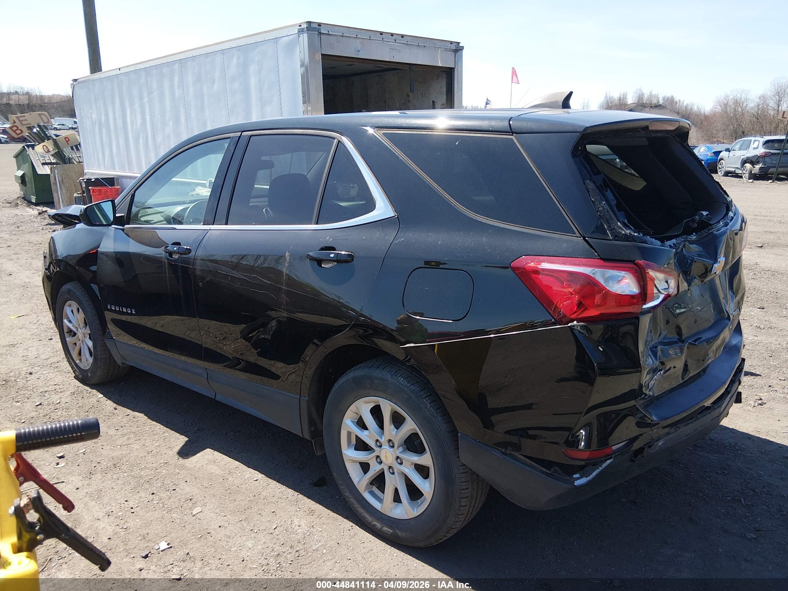 CHEVROLET EQUINOX image 3