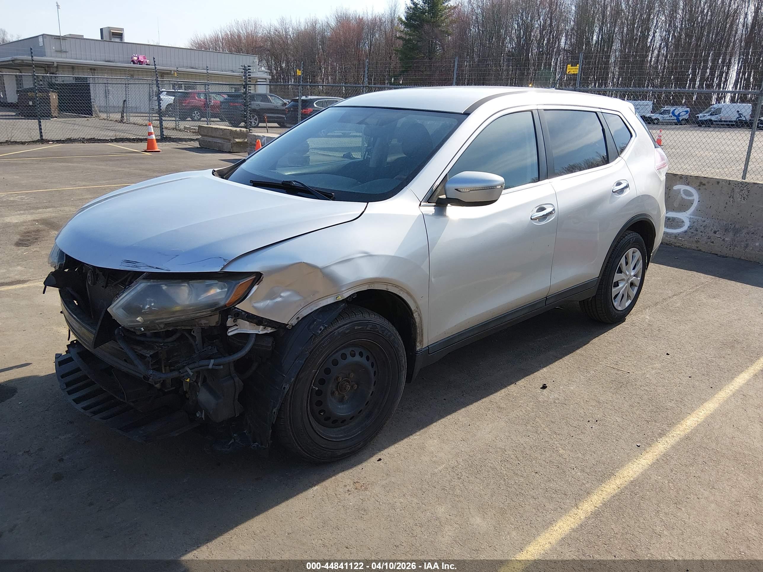 NISSAN ROGUE image 2