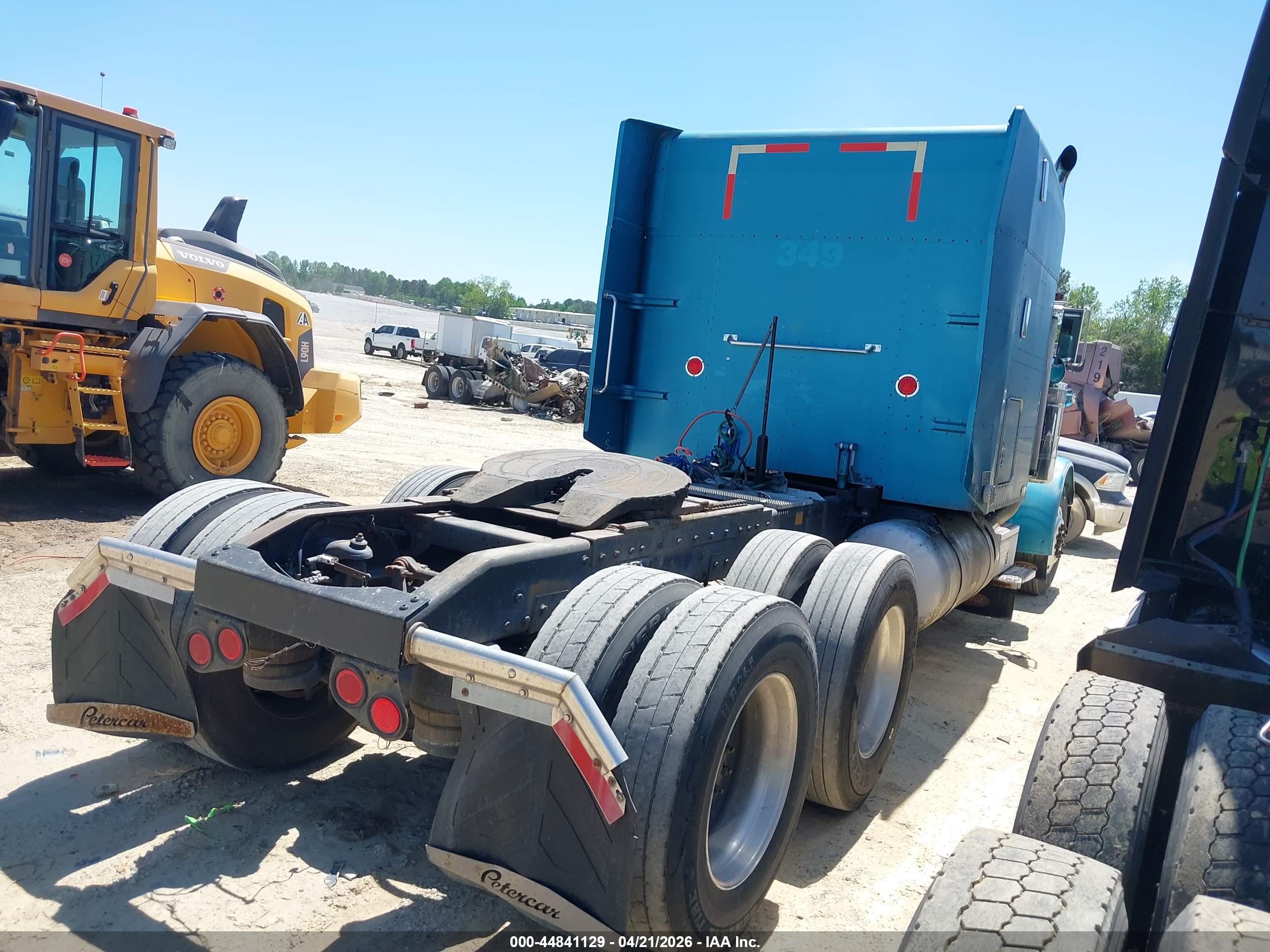 PETERBILT 379 image 4
