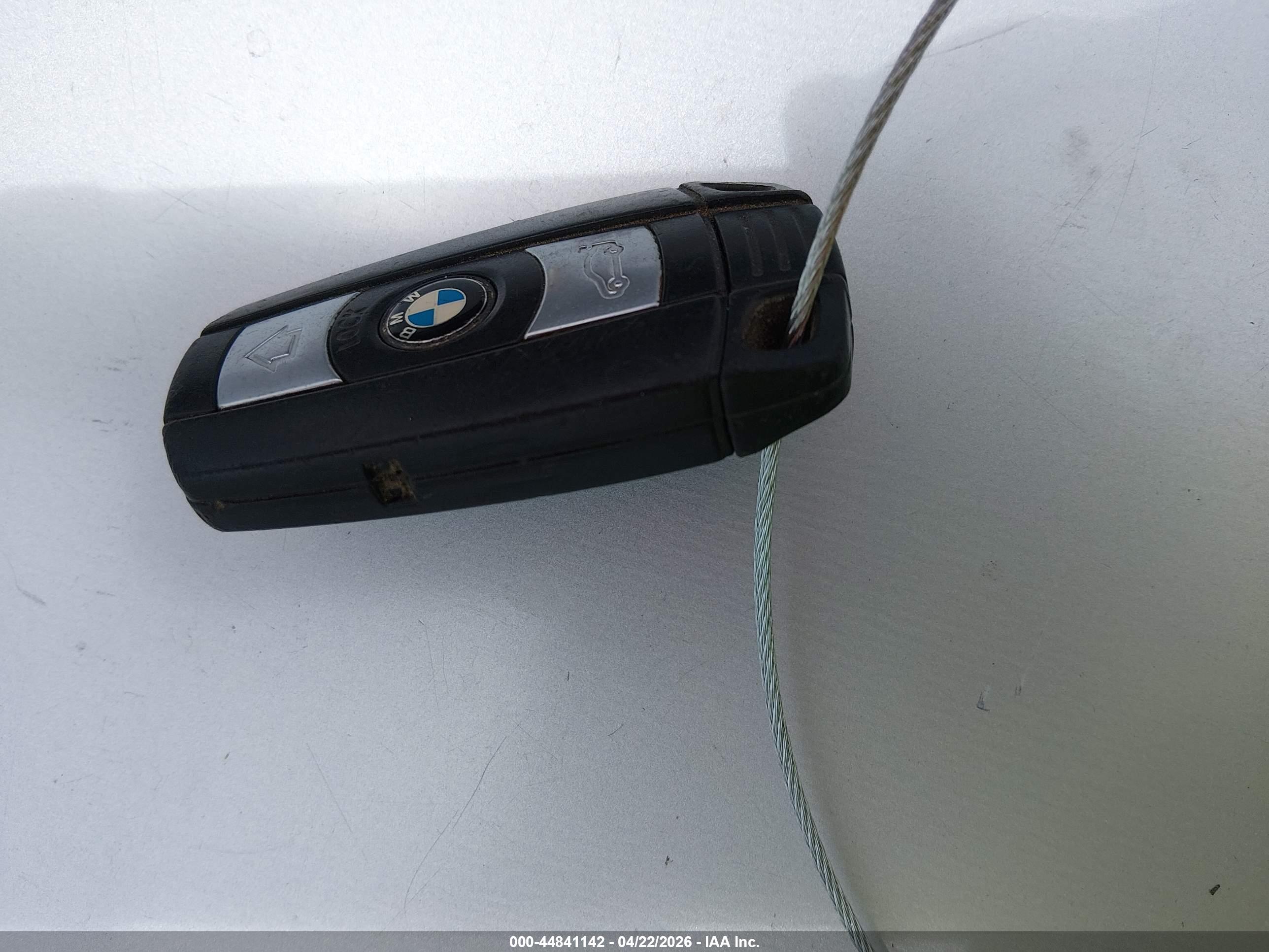 BMW 328I image 11