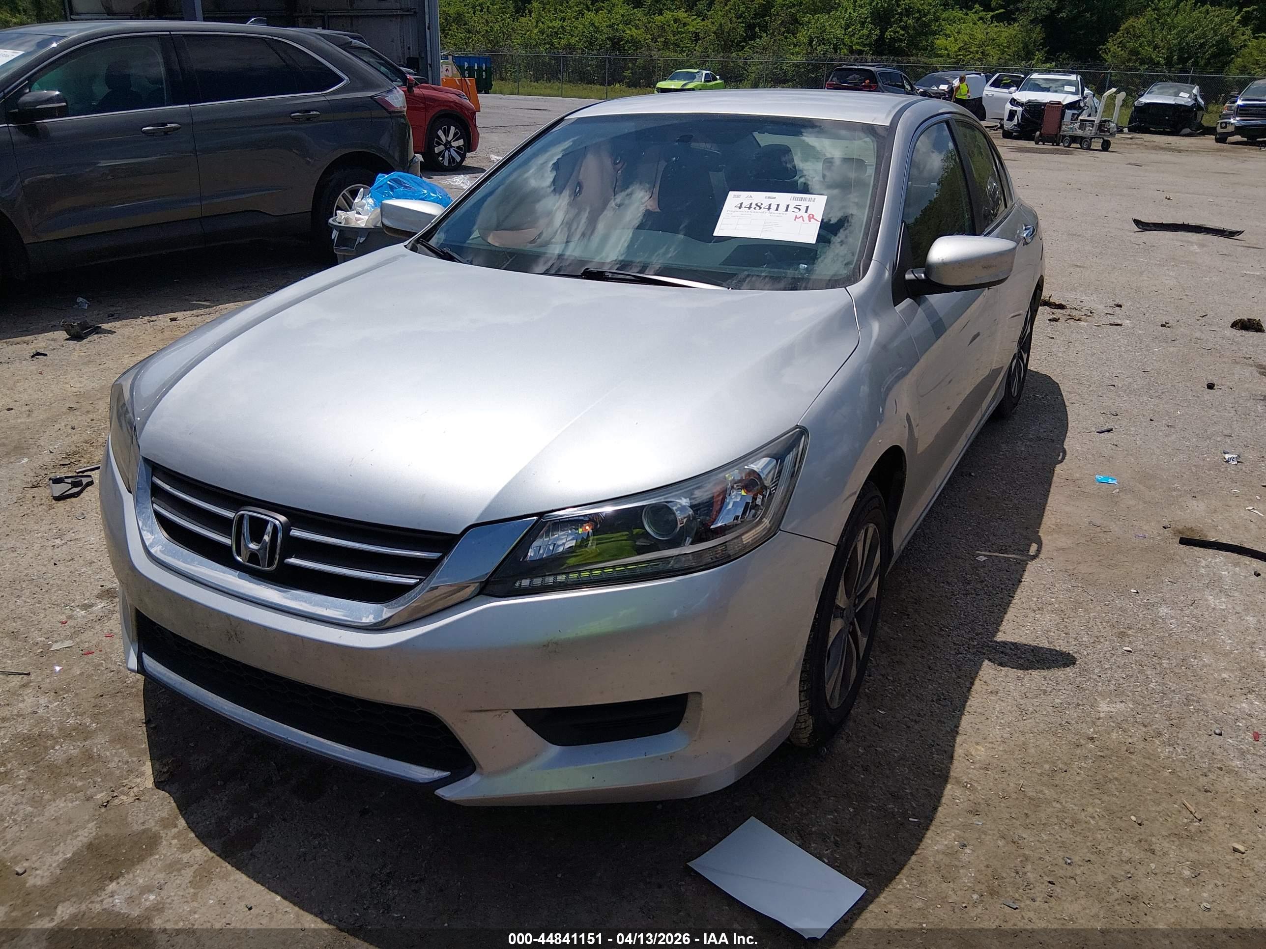 HONDA ACCORD image 2