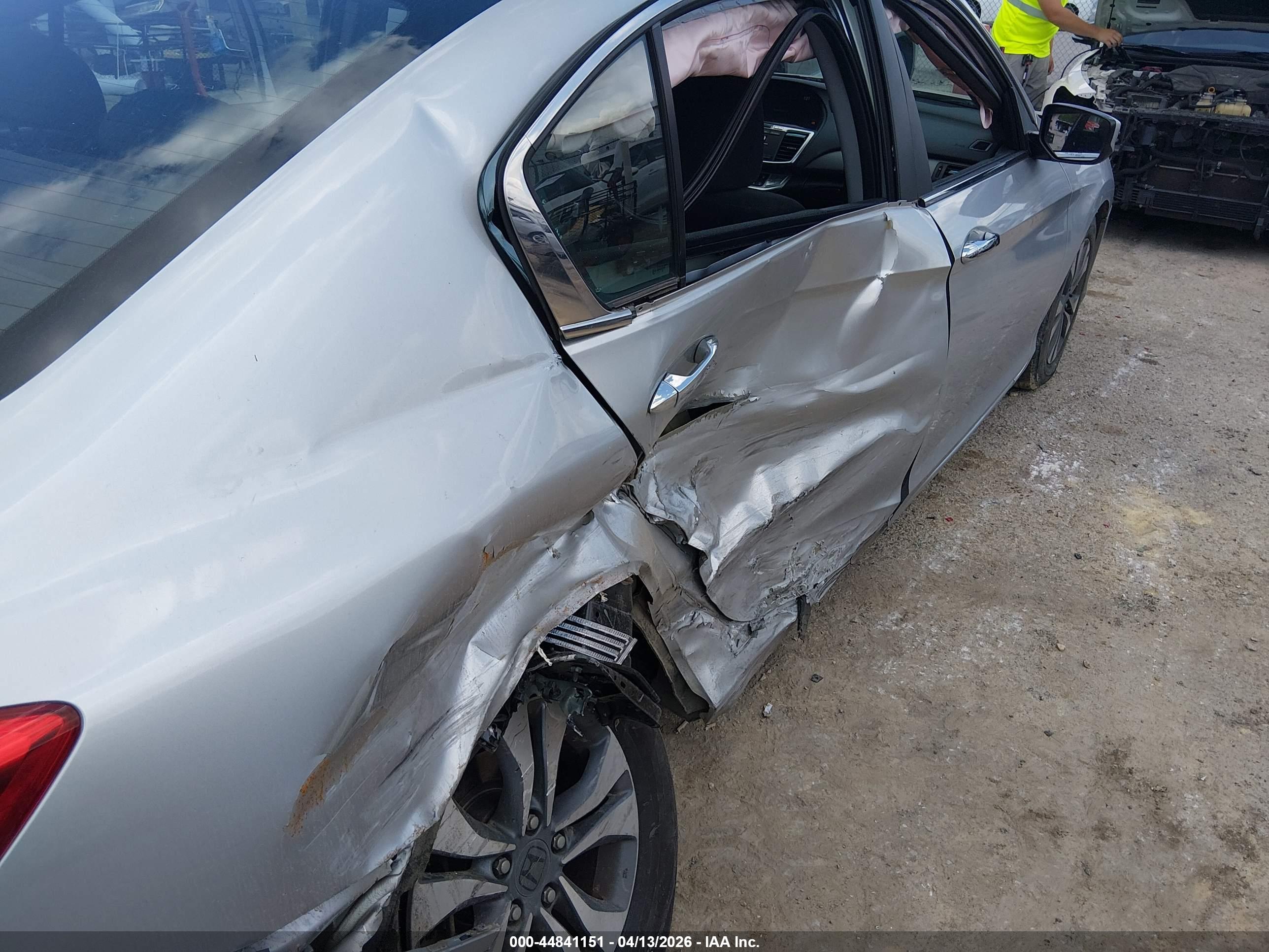 HONDA ACCORD image 6
