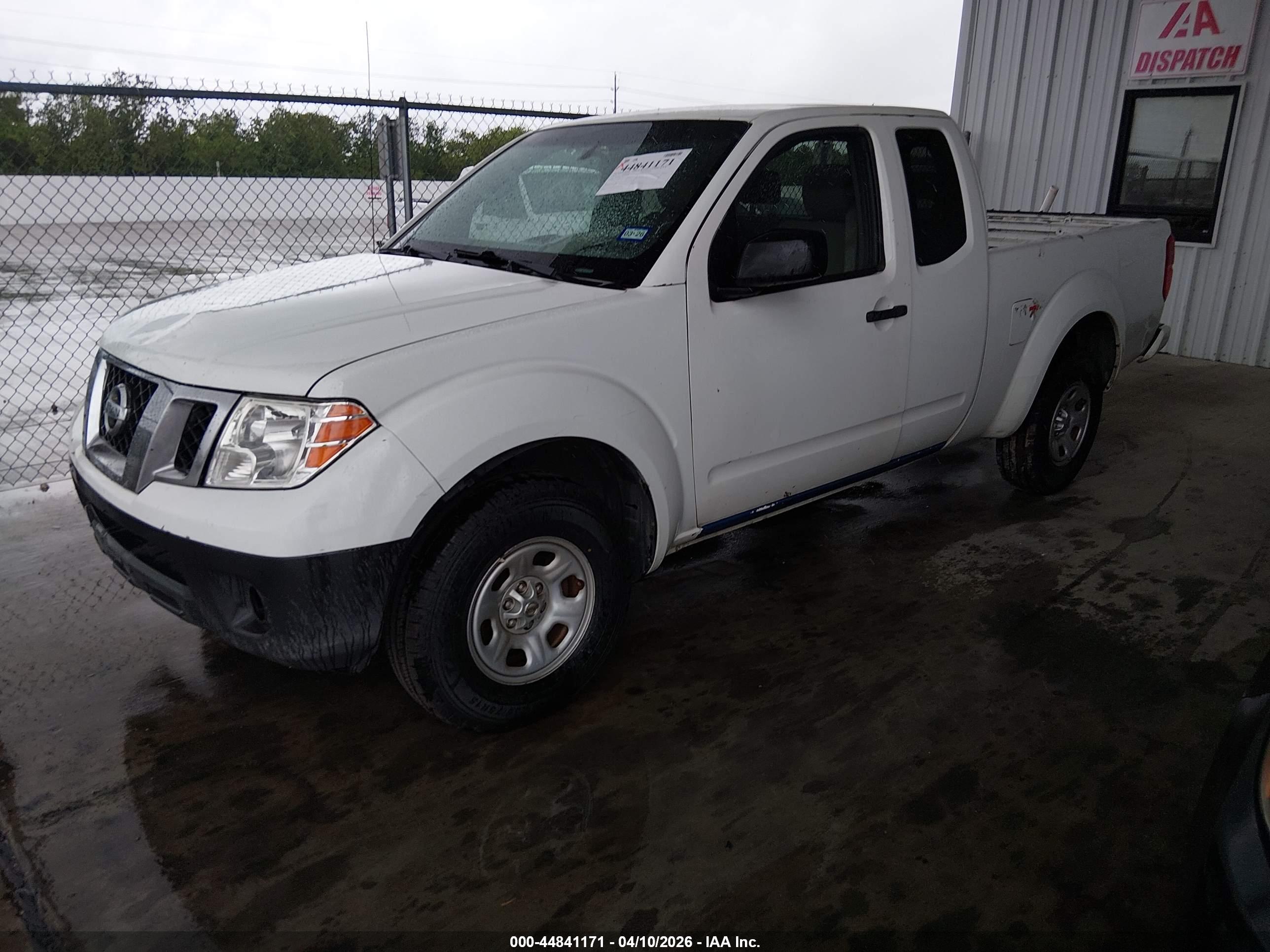 NISSAN FRONTIER image 2