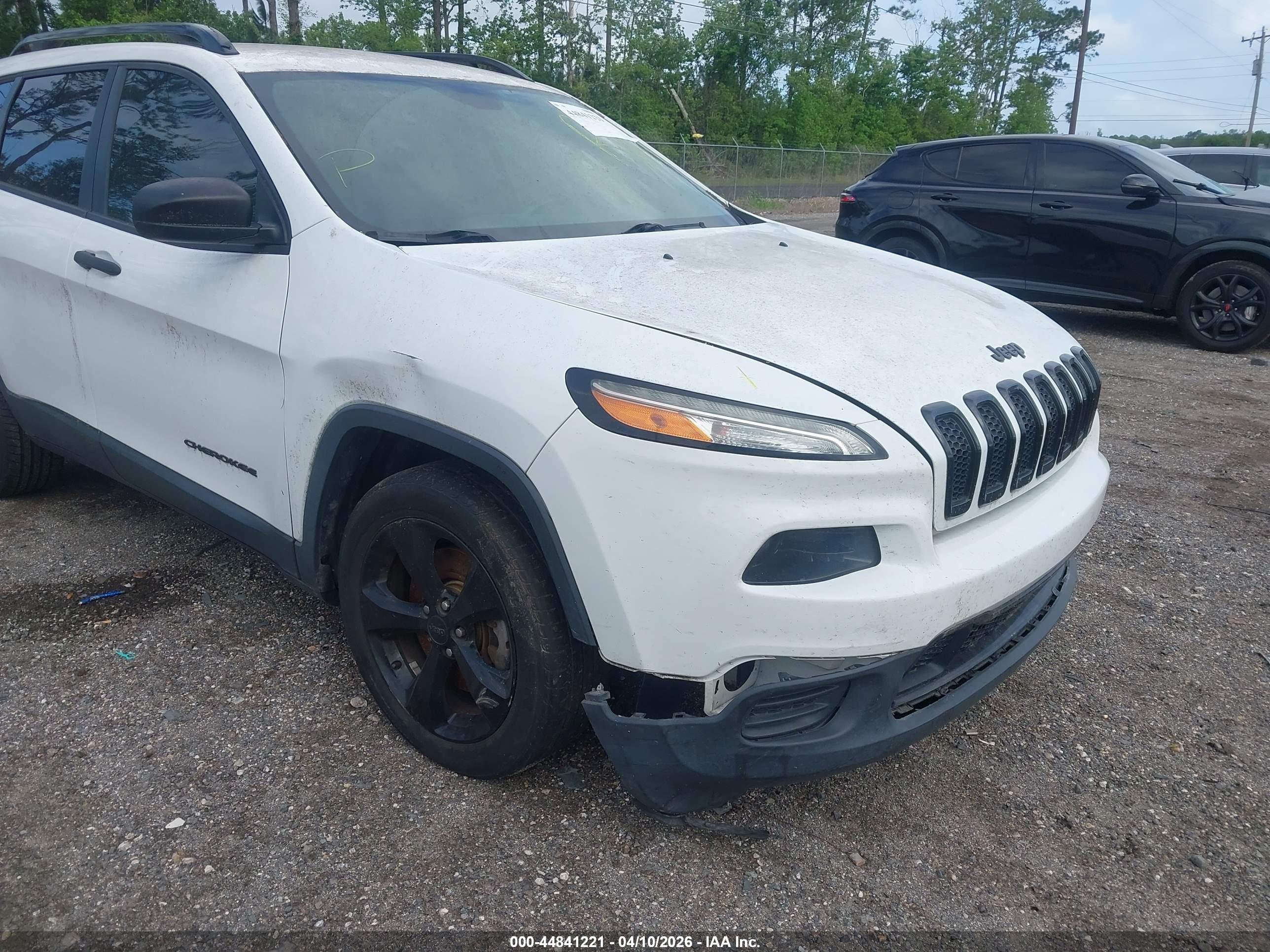 JEEP CHEROKEE image 6