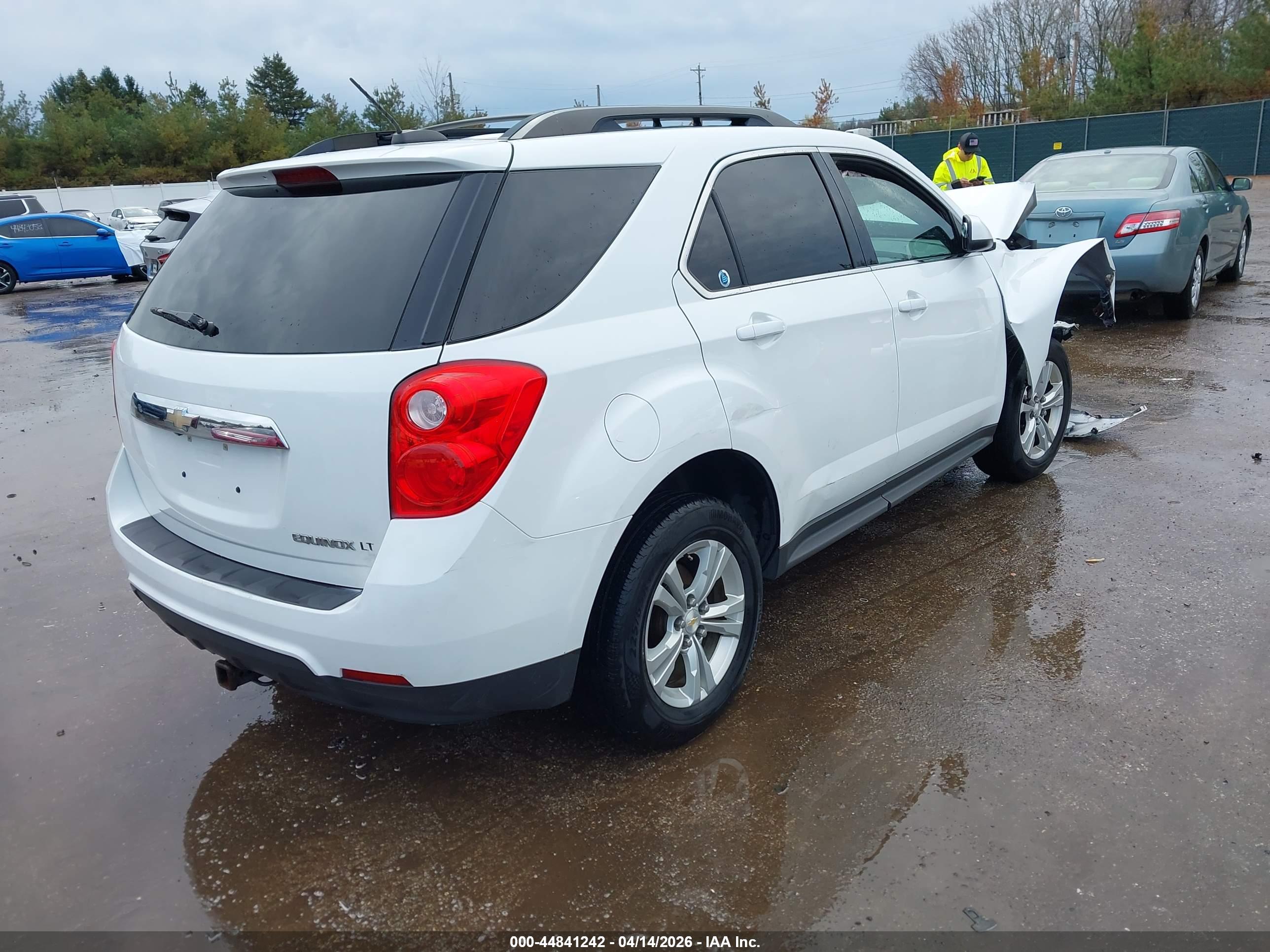 CHEVROLET EQUINOX image 4