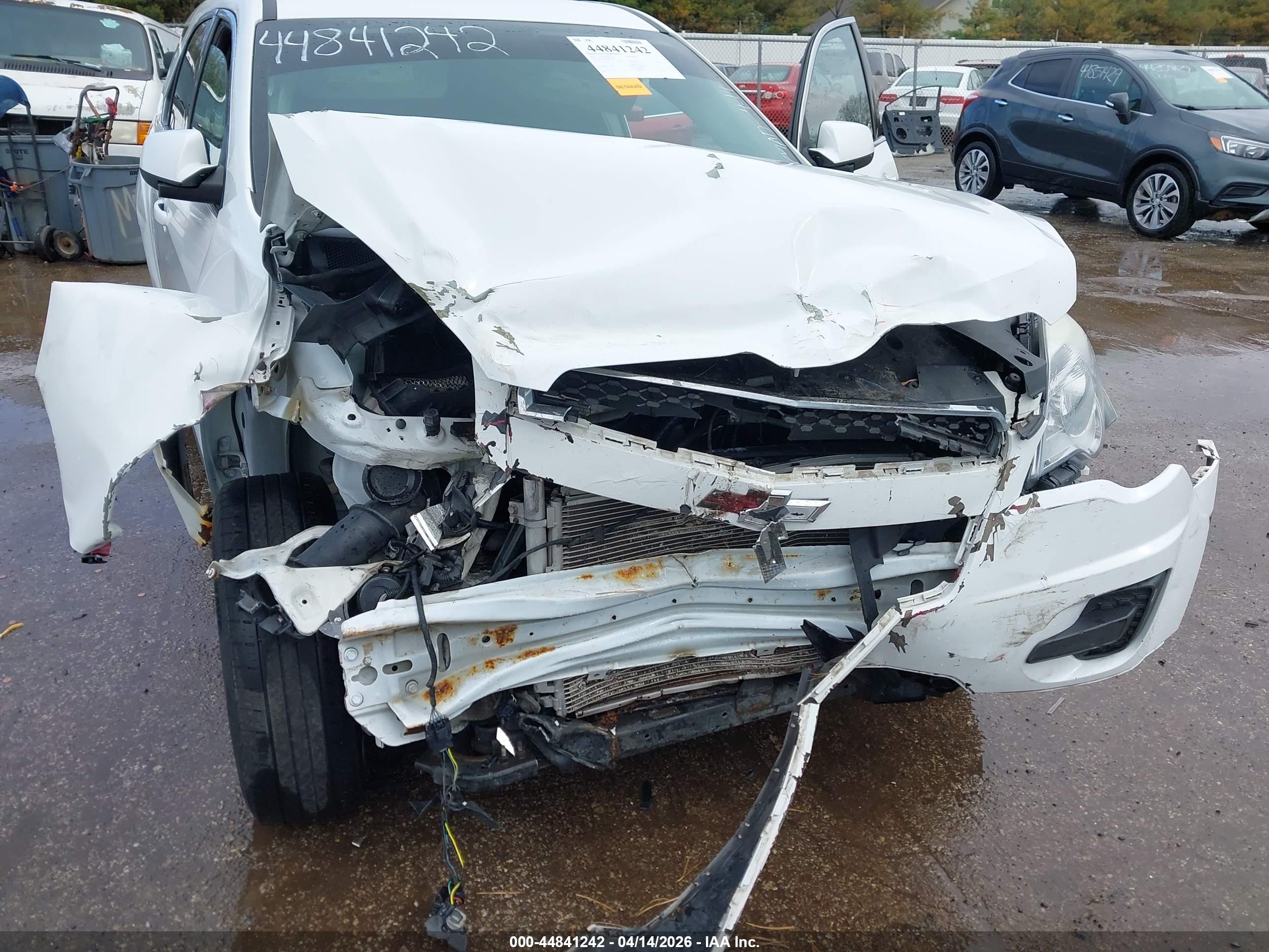 CHEVROLET EQUINOX image 6