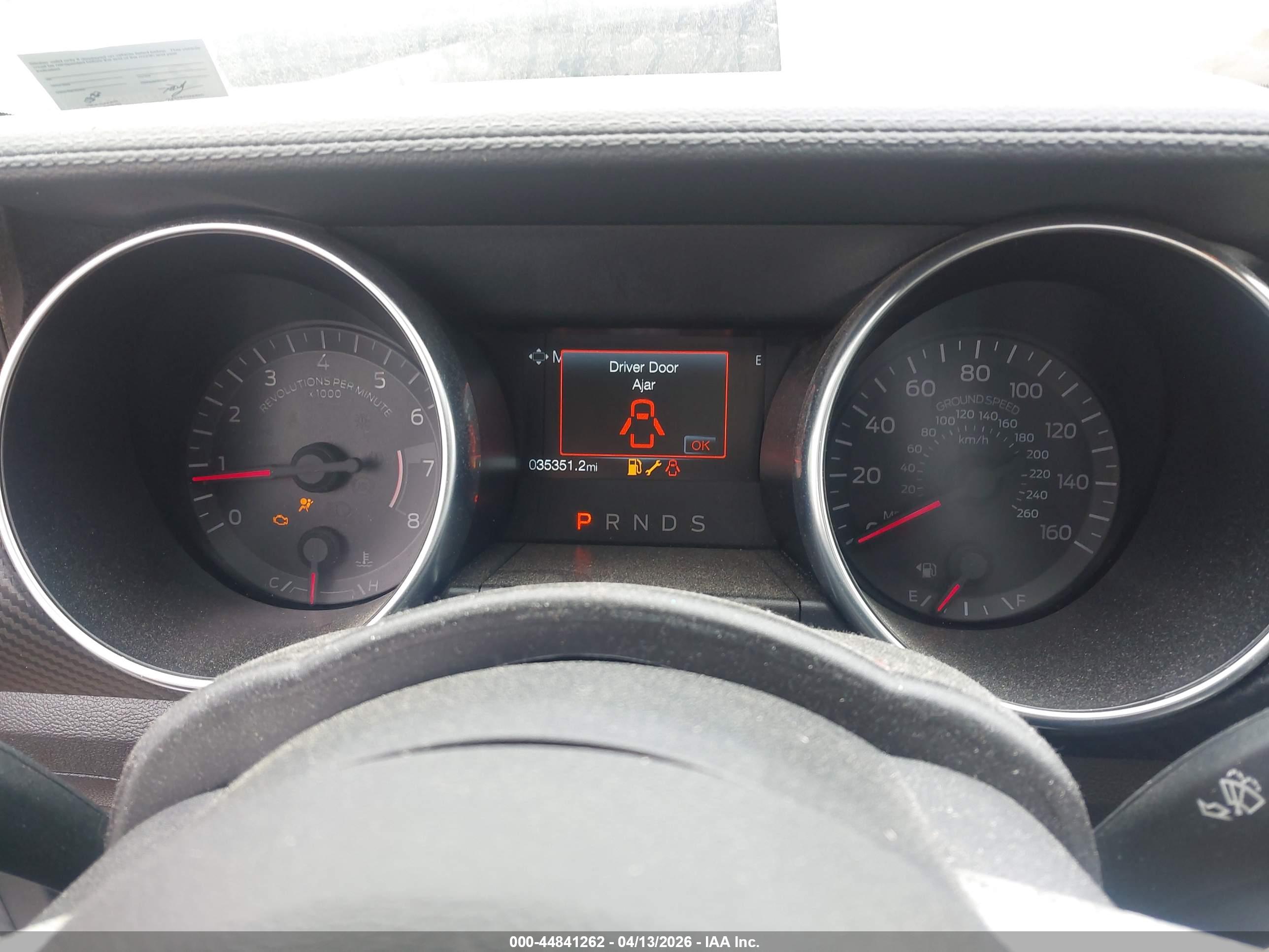 FORD MUSTANG image 7
