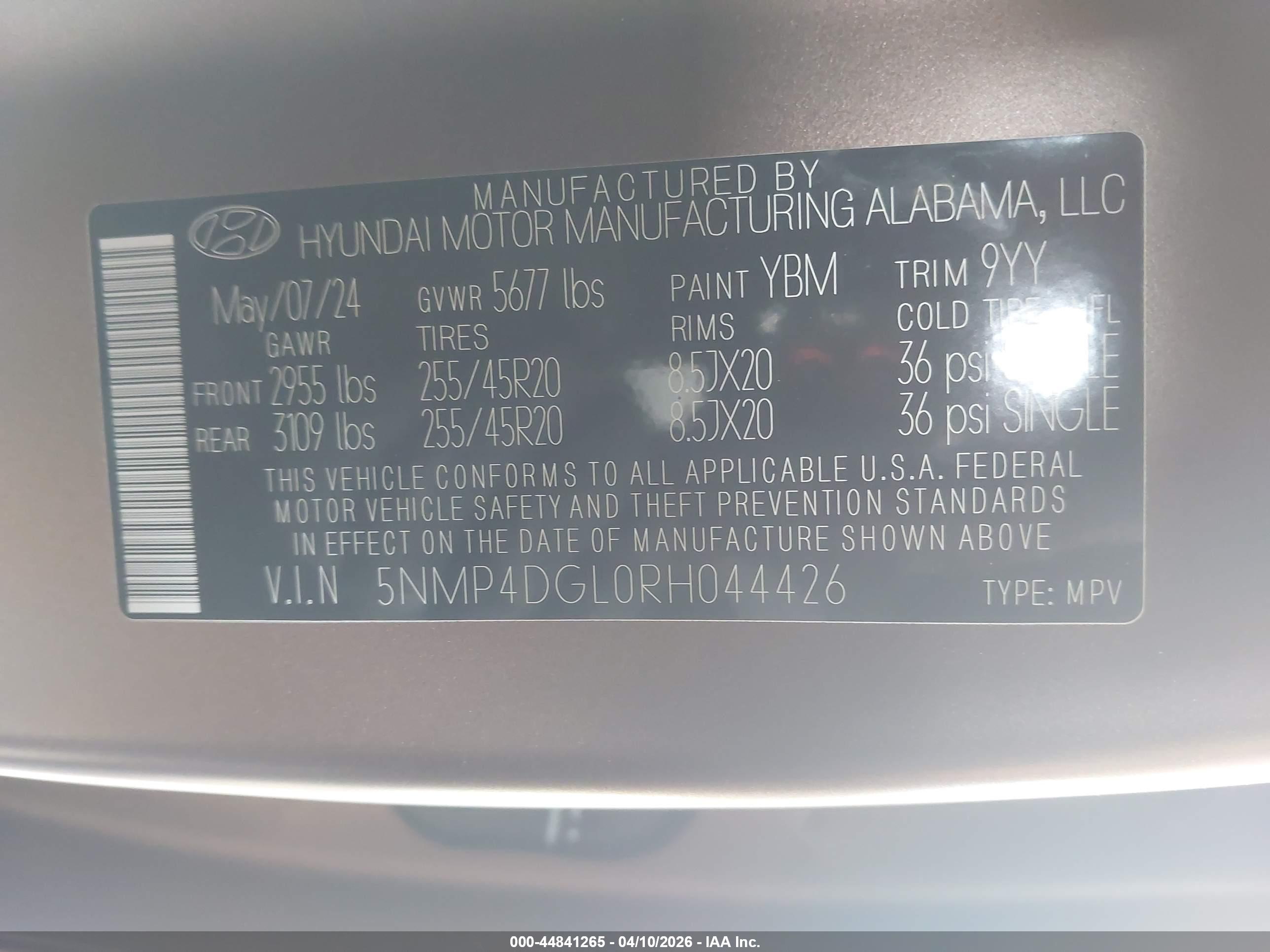 HYUNDAI SANTA image 9