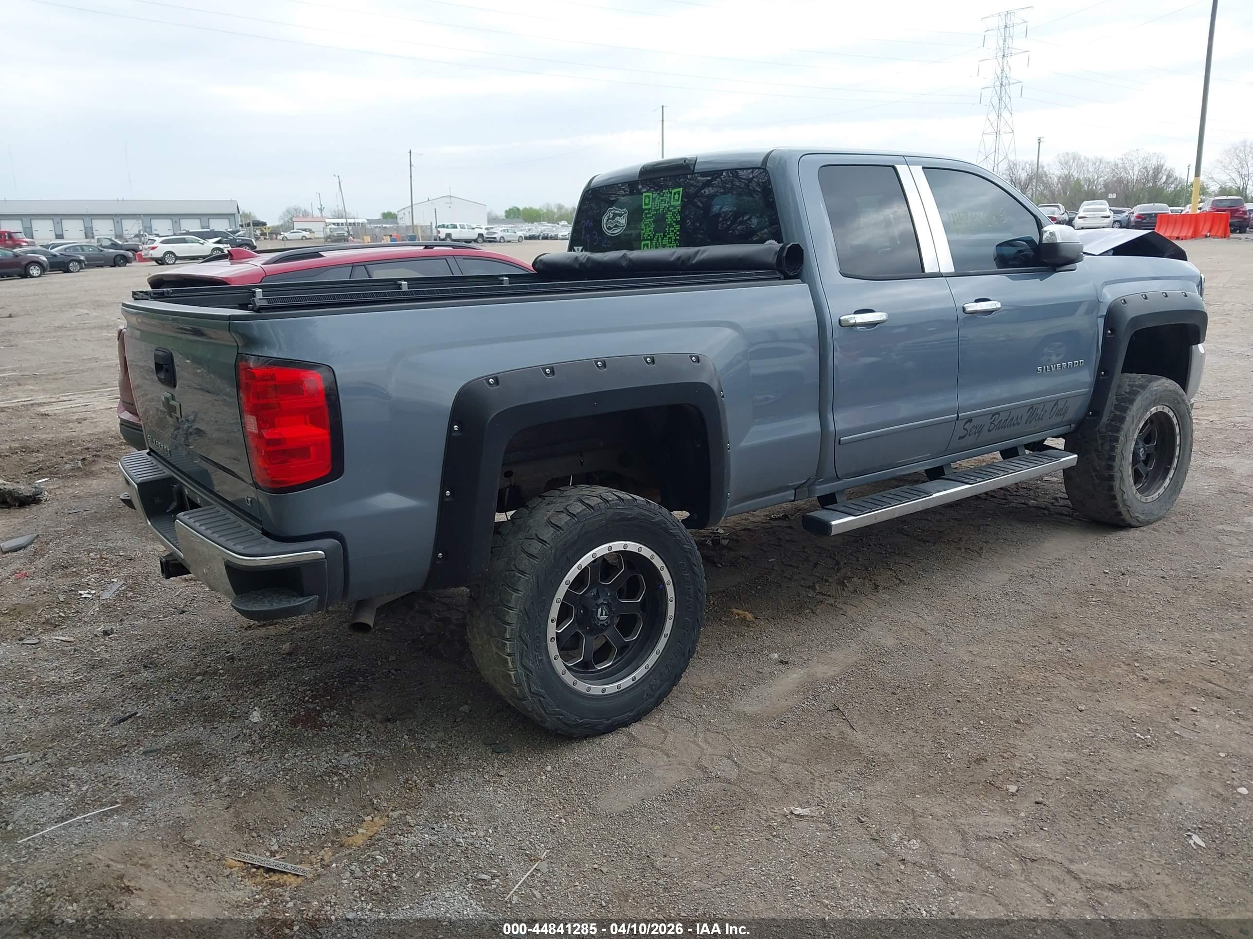 CHEVROLET SILVERADO image 4