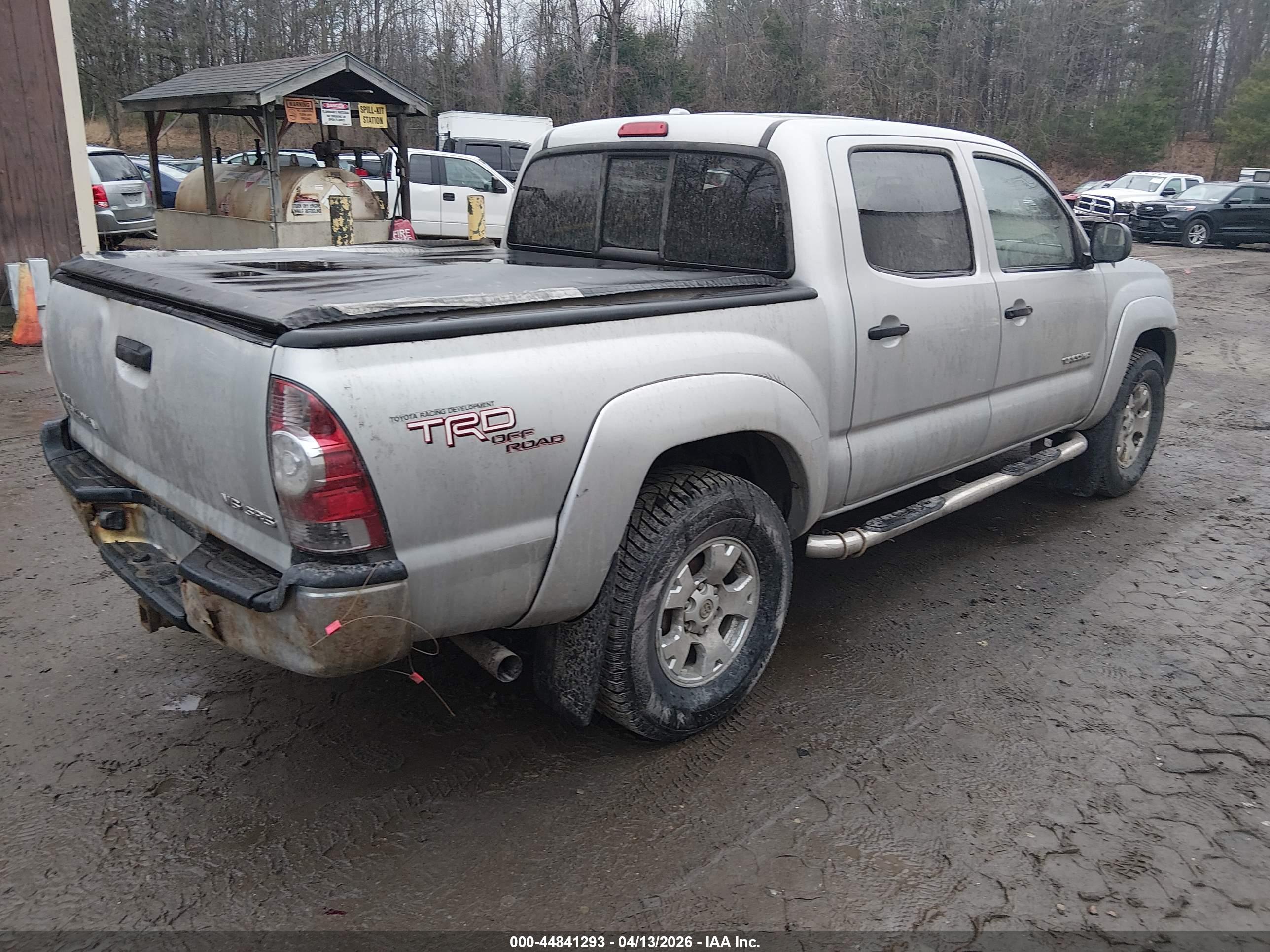 TOYOTA TACOMA image 4