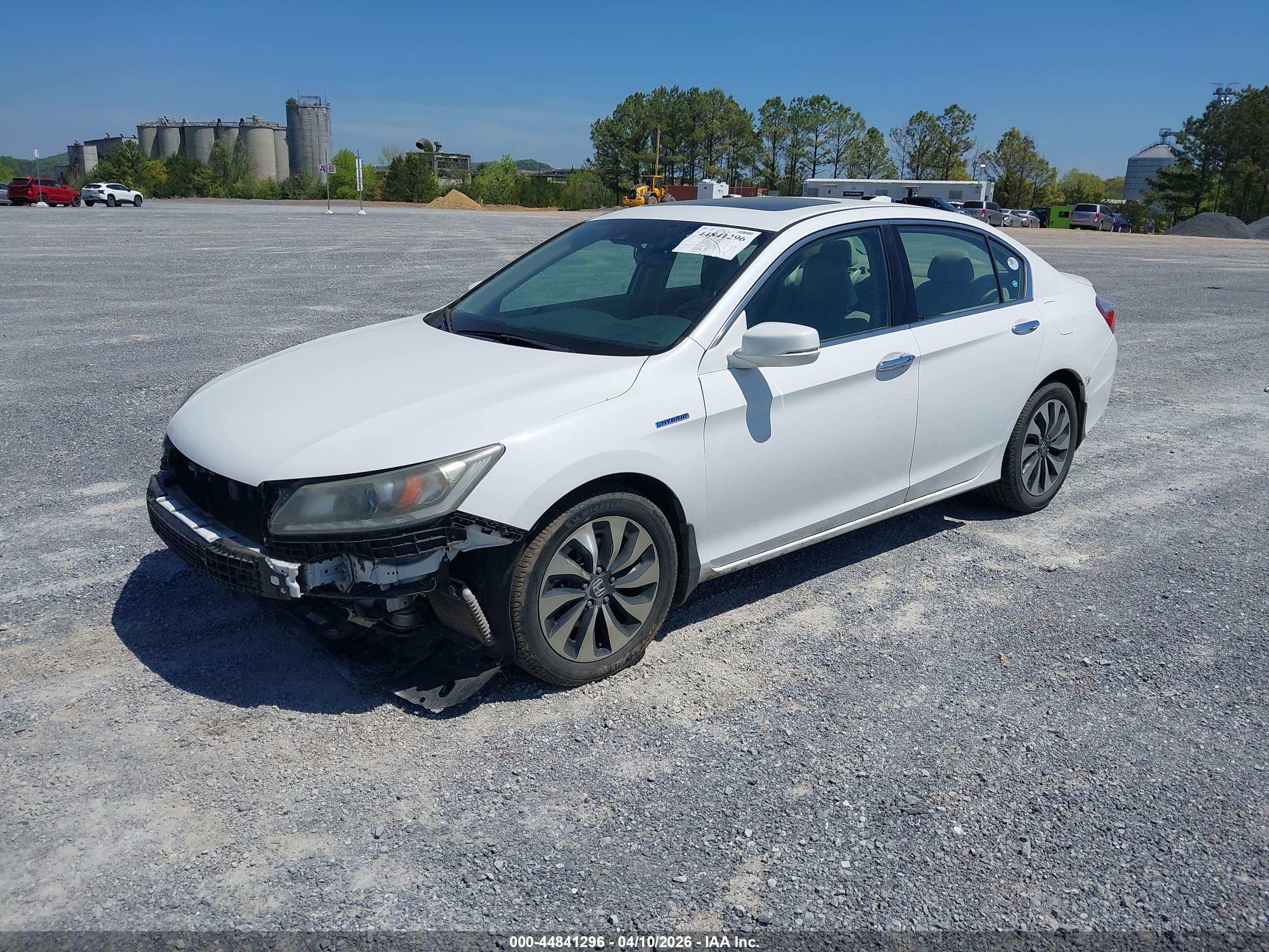 HONDA ACCORD image 2