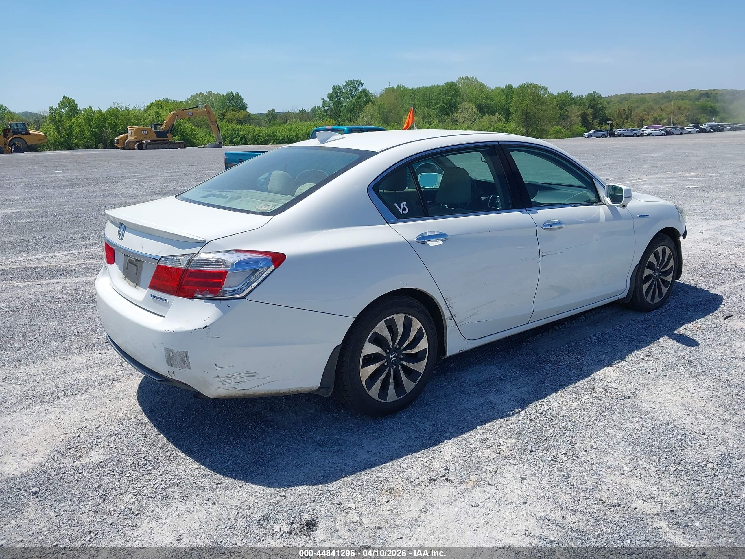 HONDA ACCORD image 4