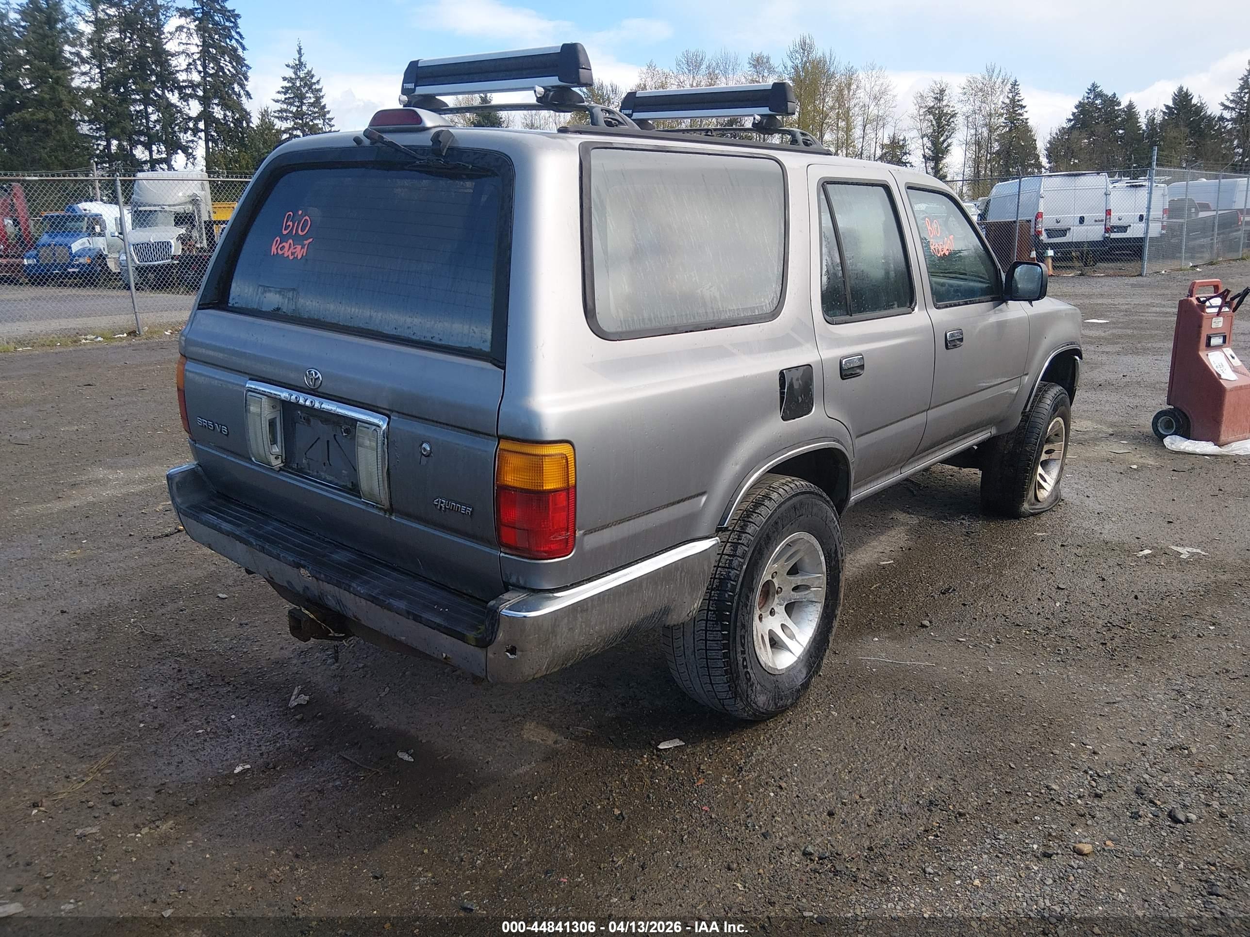 TOYOTA 4RUNNER image 4