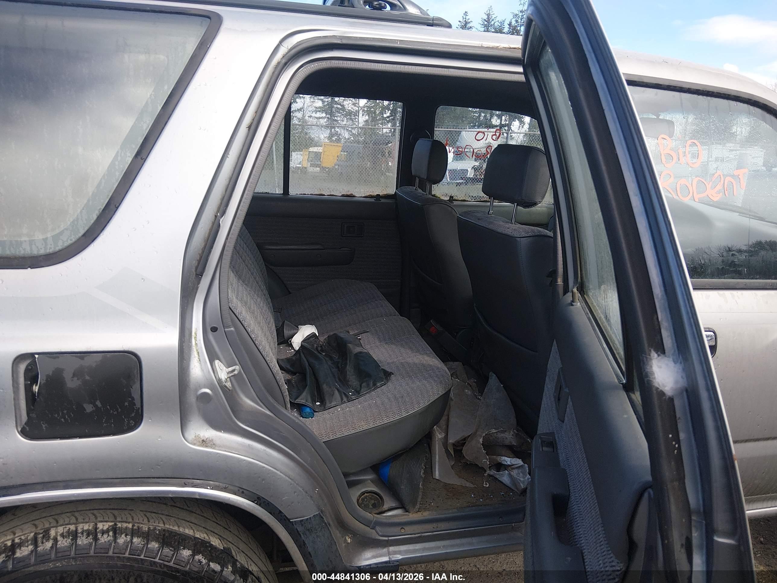 TOYOTA 4RUNNER image 8