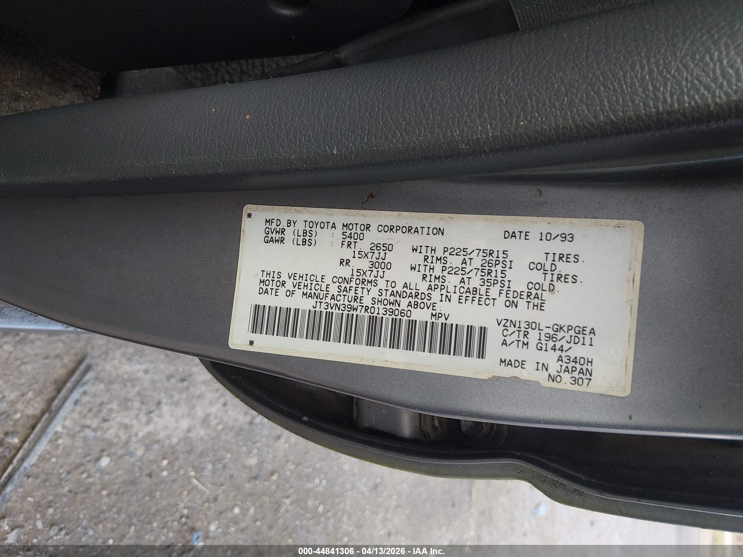 TOYOTA 4RUNNER image 9
