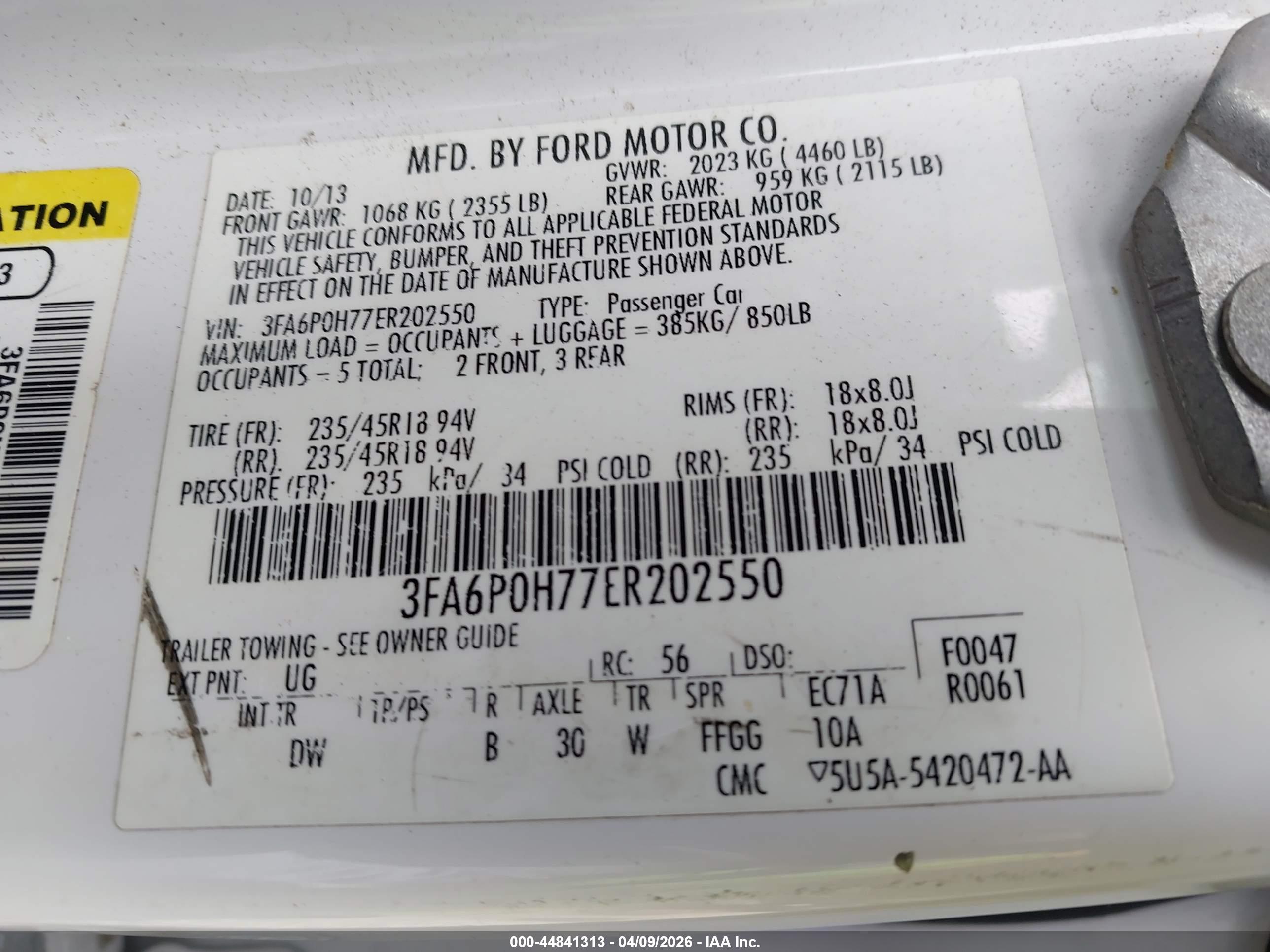 FORD FUSION image 9
