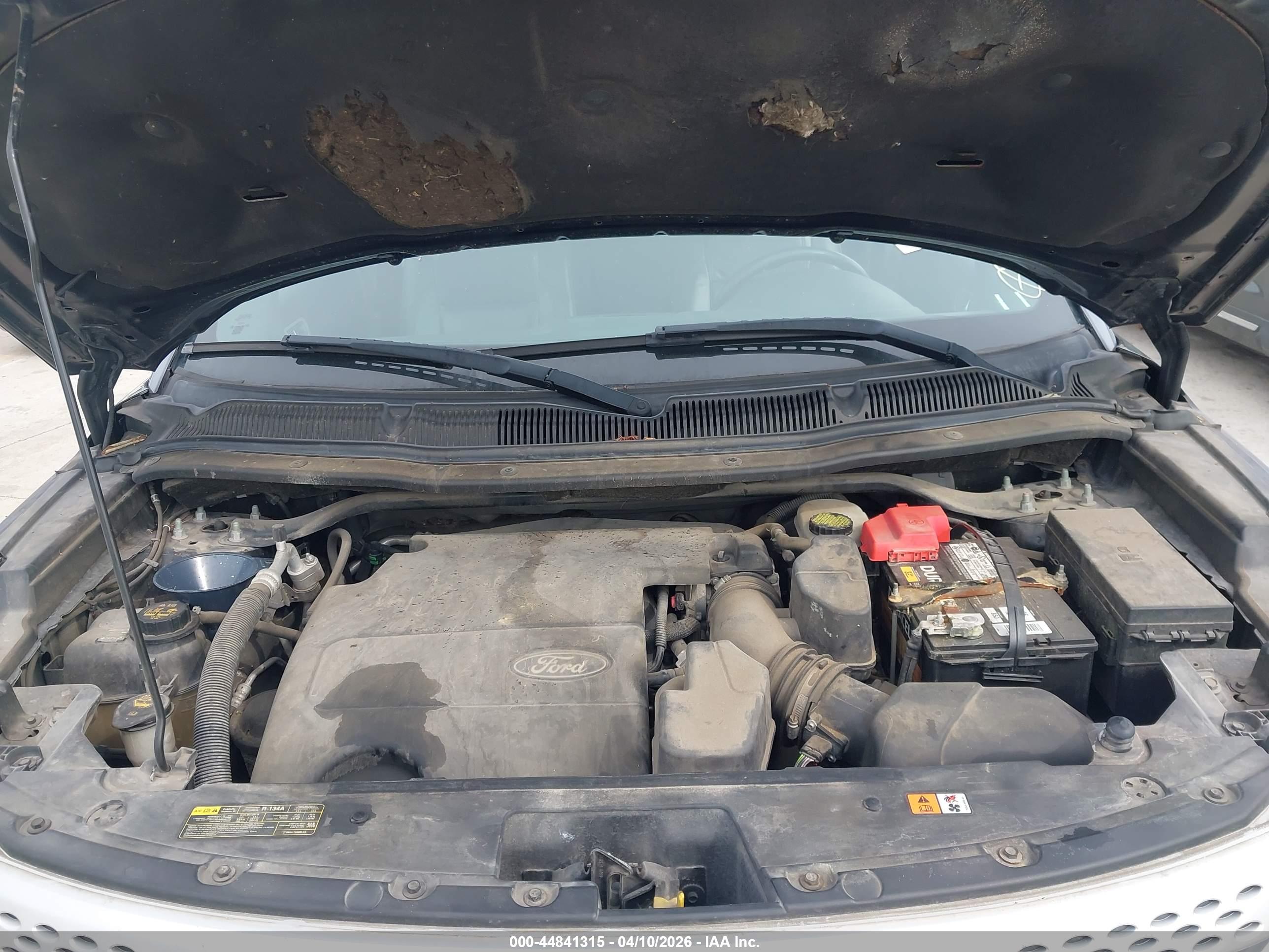 FORD EXPLORER image 10