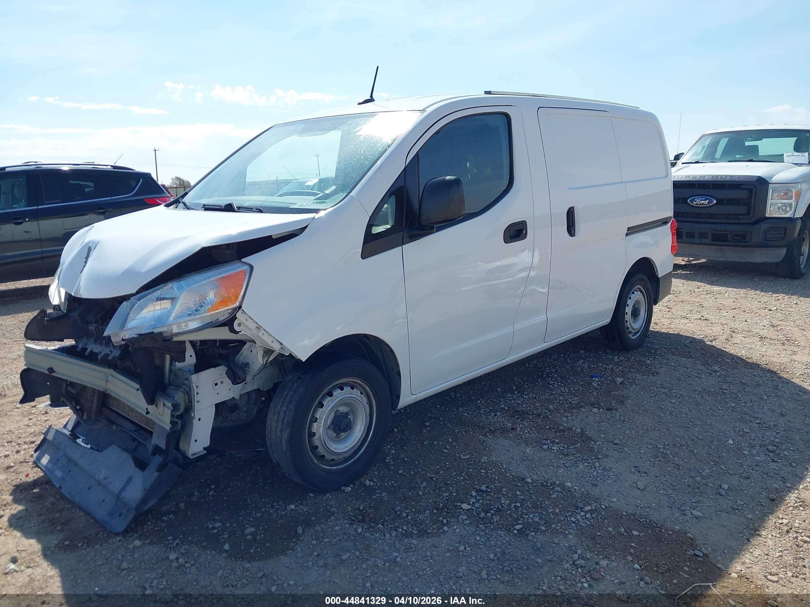 NISSAN NV200 image 2