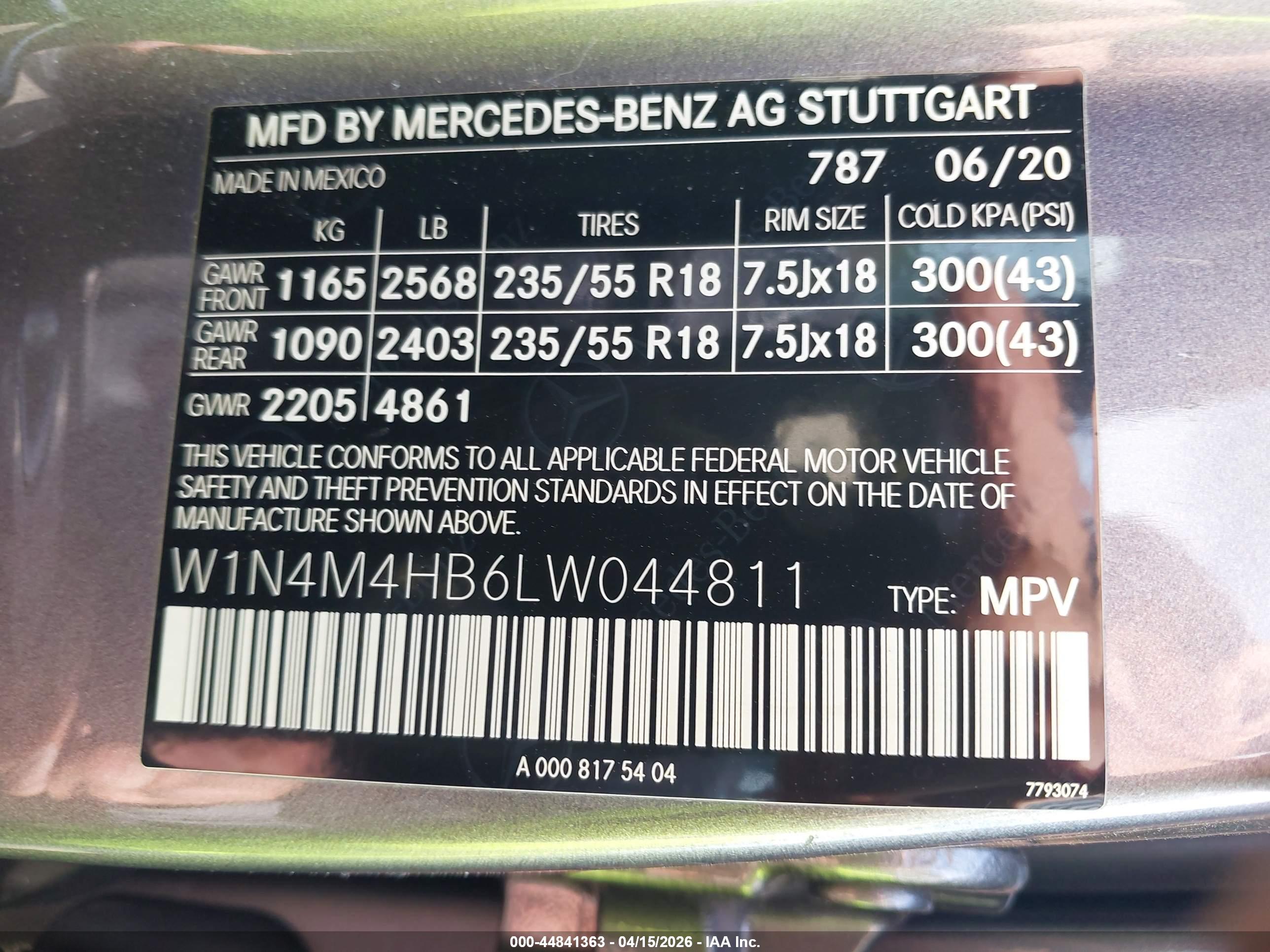 MERCEDES-BENZ GLB image 9