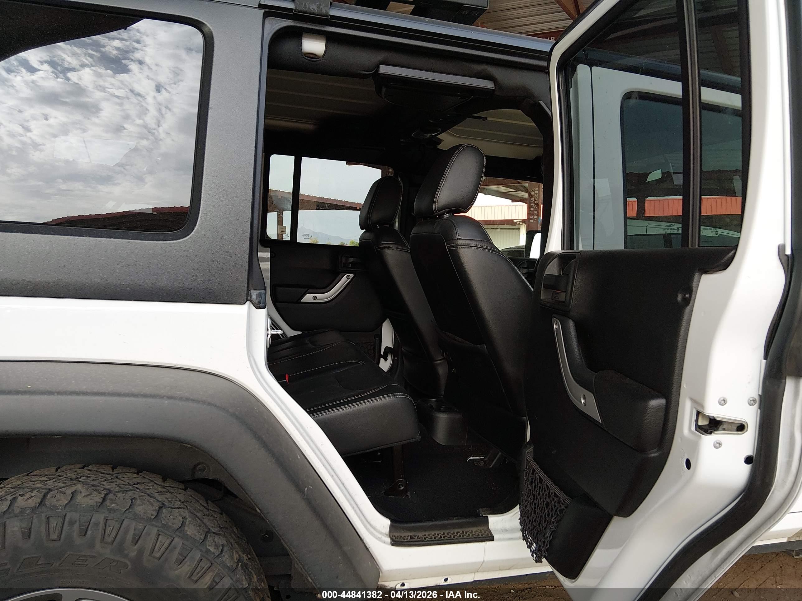 JEEP WRANGLER image 8