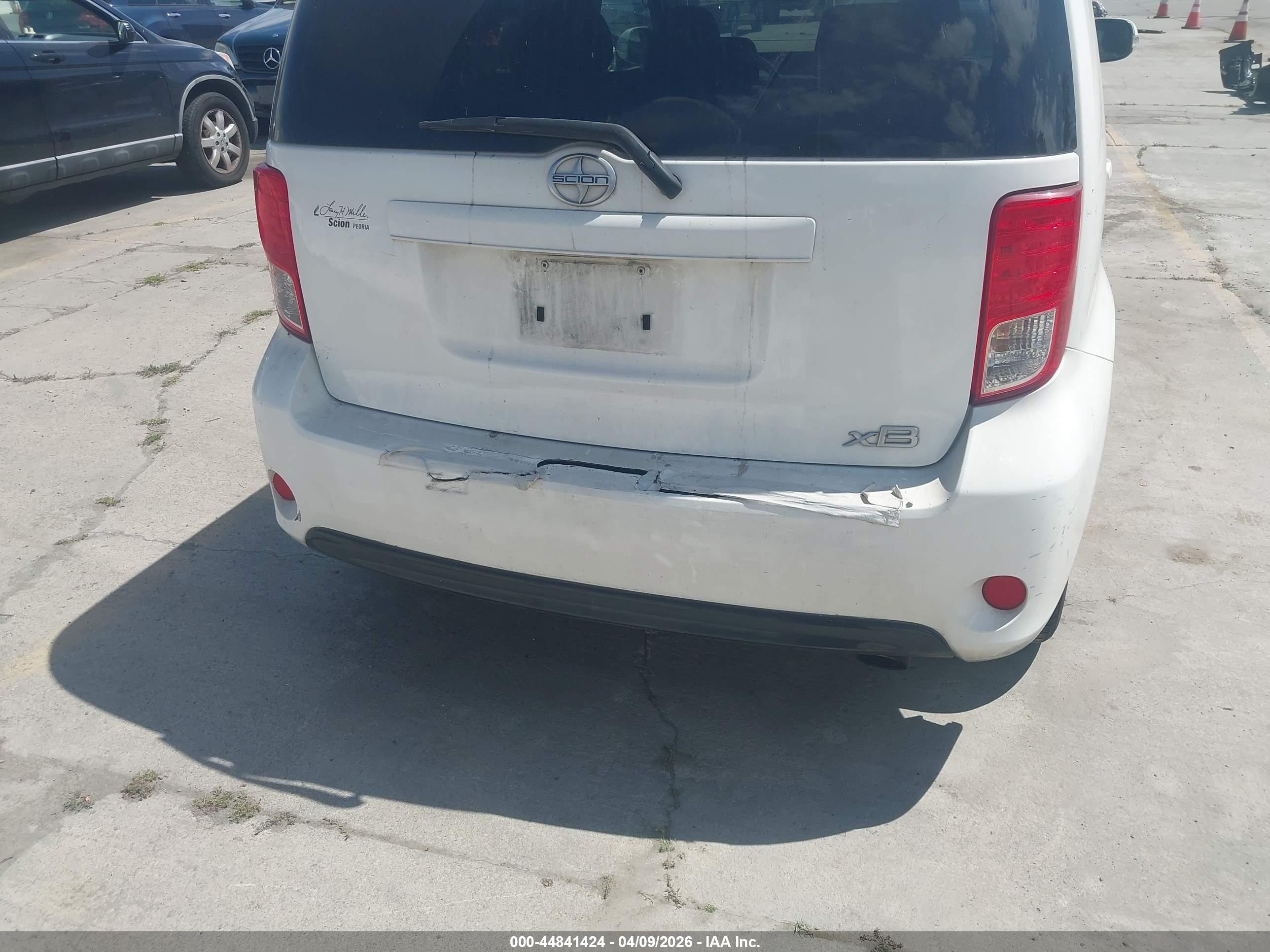SCION XB image 6