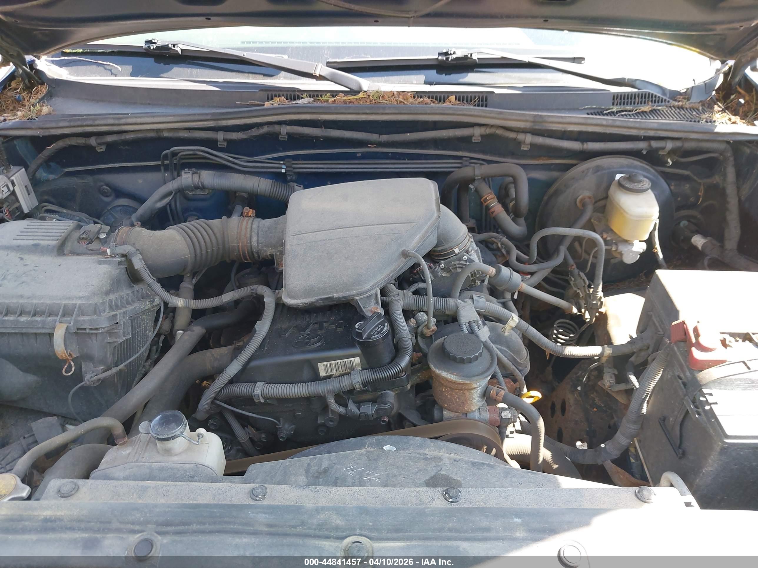 TOYOTA TACOMA image 10