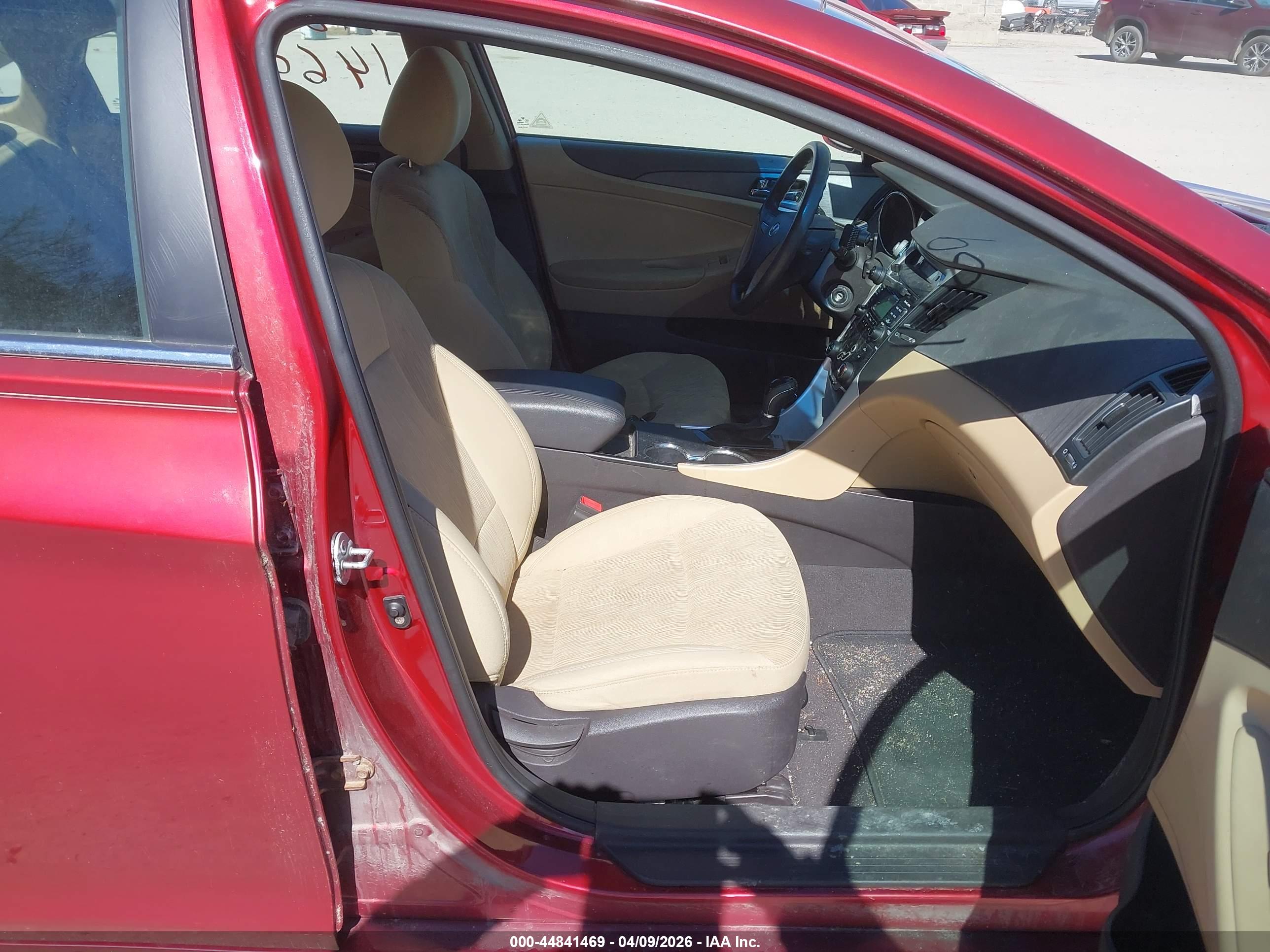 HYUNDAI SONATA image 5