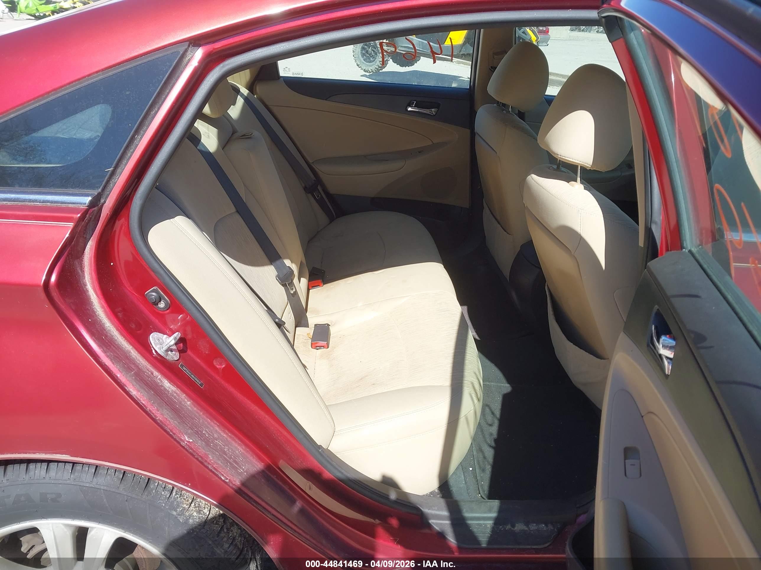 HYUNDAI SONATA image 8