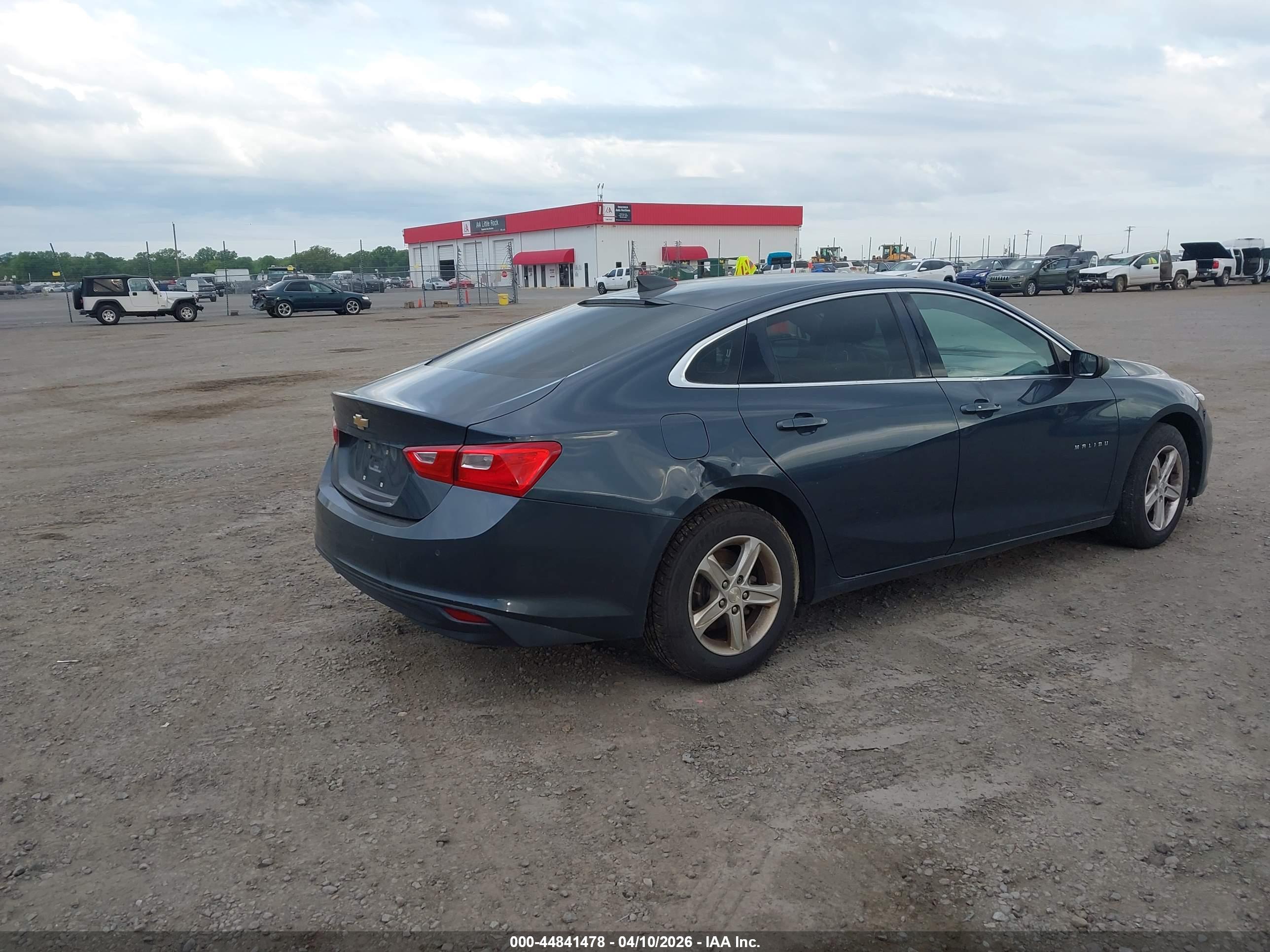 CHEVROLET MALIBU image 4