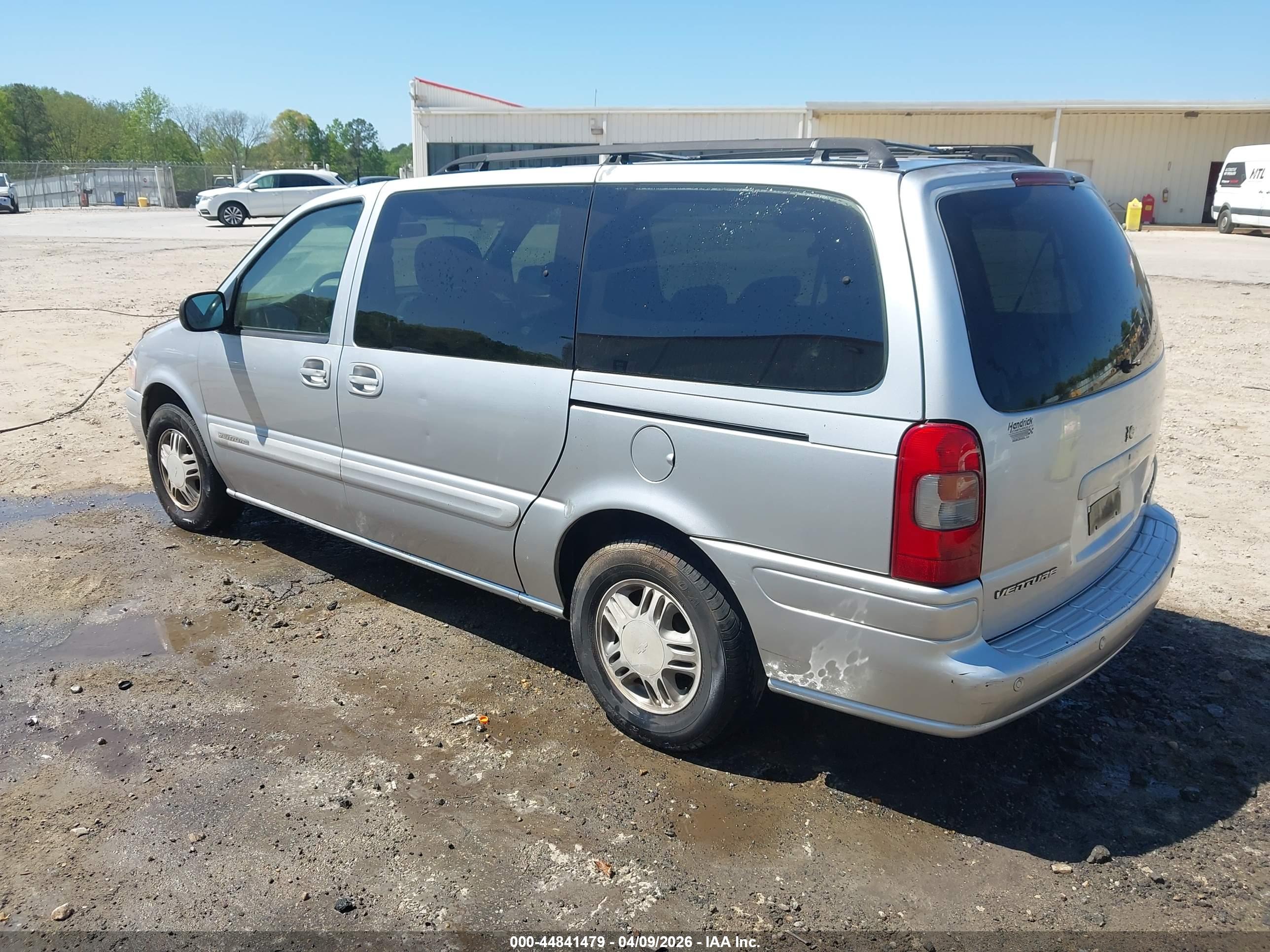 CHEVROLET VENTURE image 3