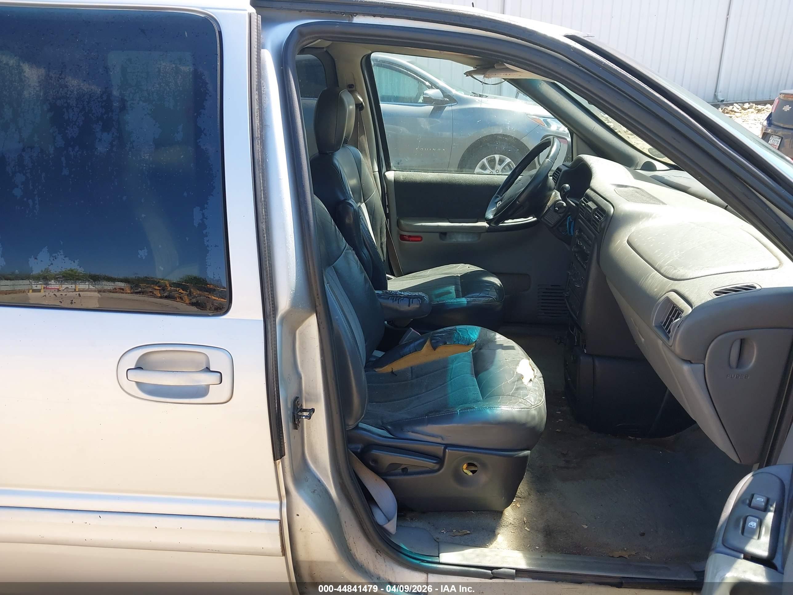 CHEVROLET VENTURE image 5