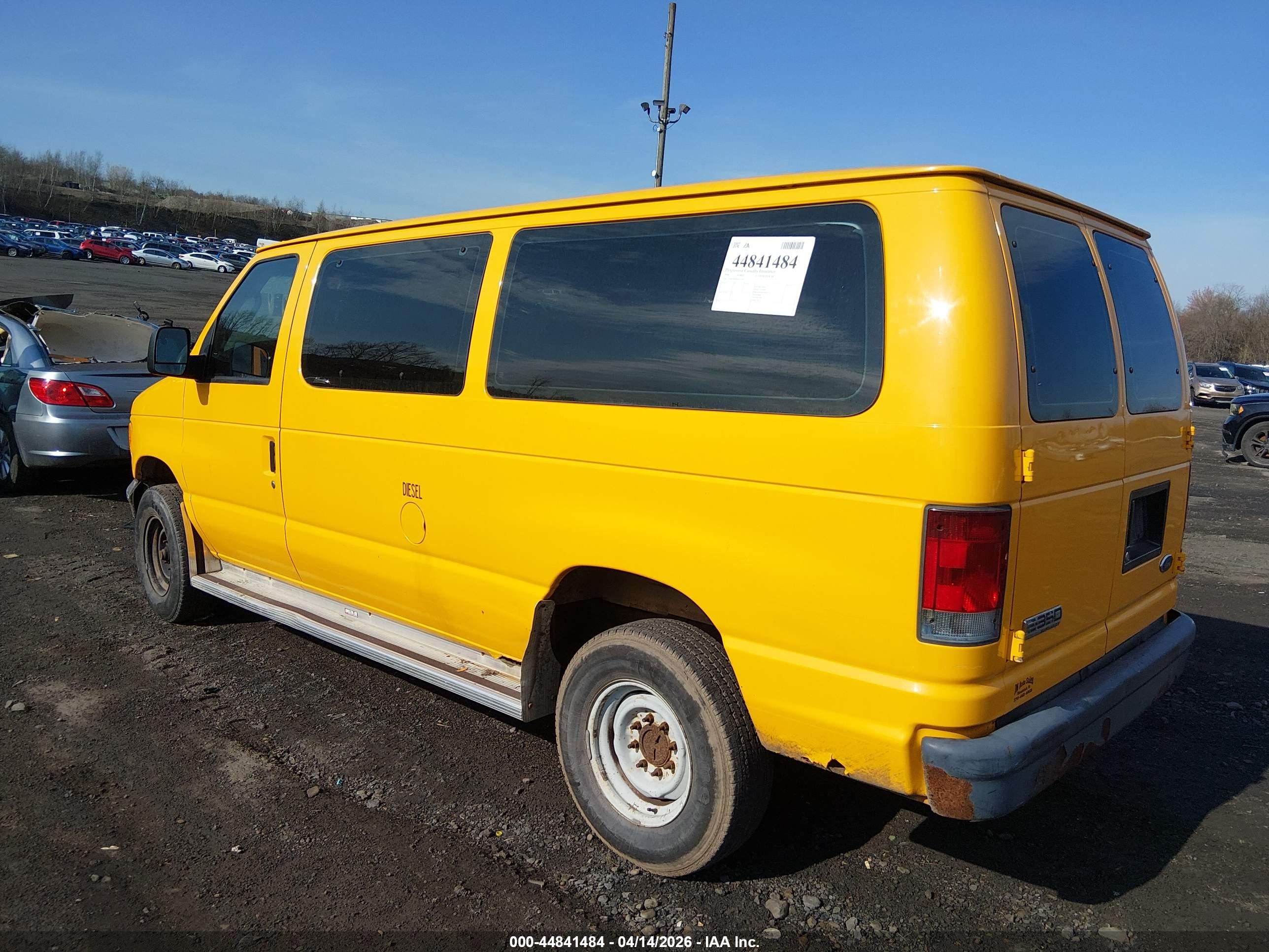 FORD E-350 image 3