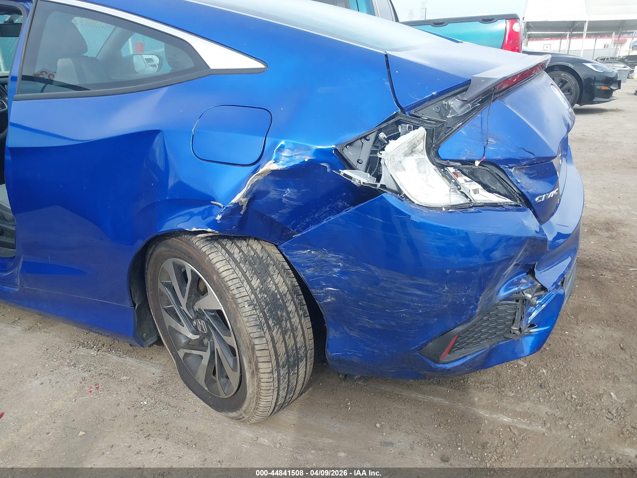 HONDA CIVIC image 6