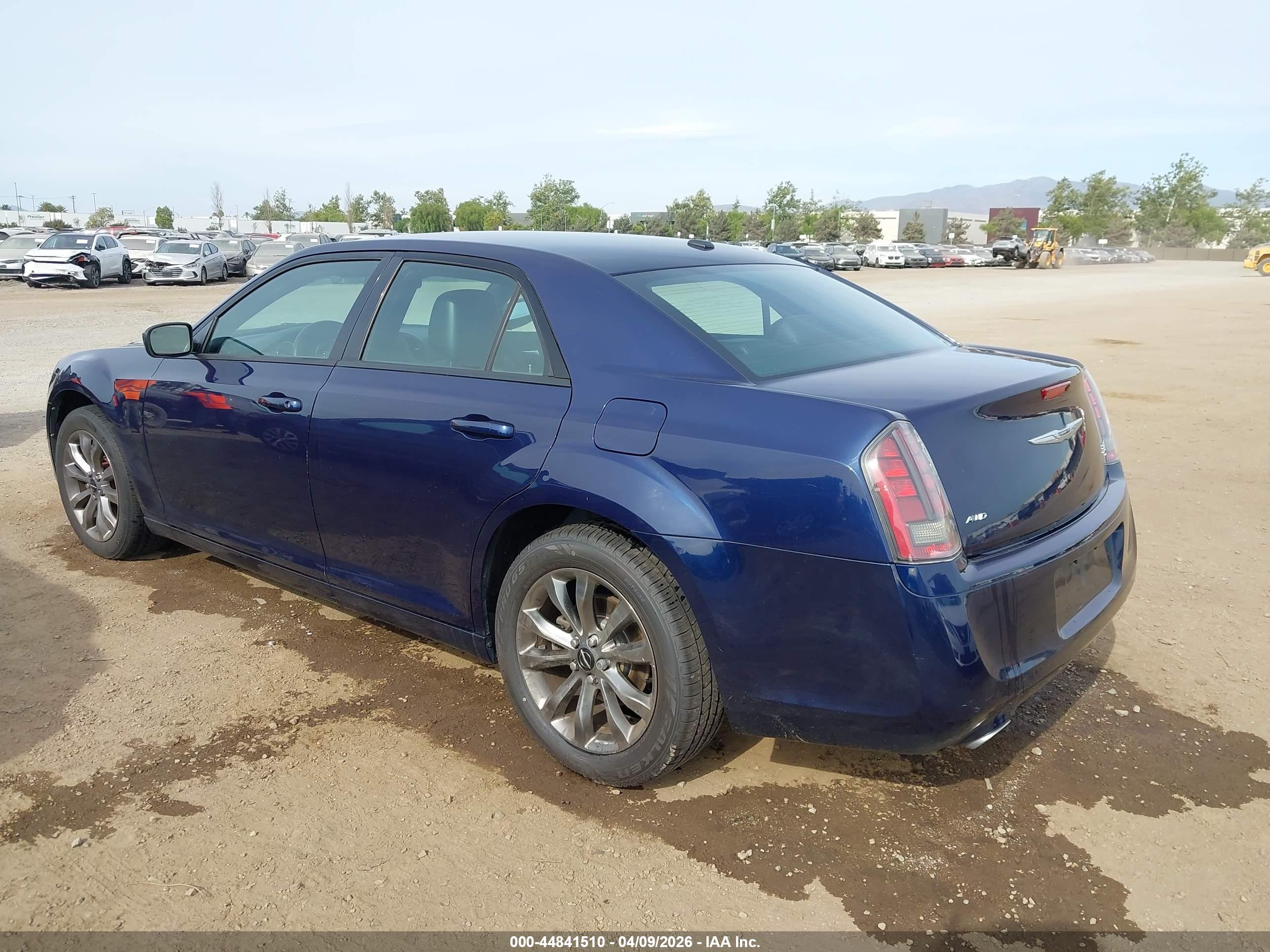 CHRYSLER 300 image 3