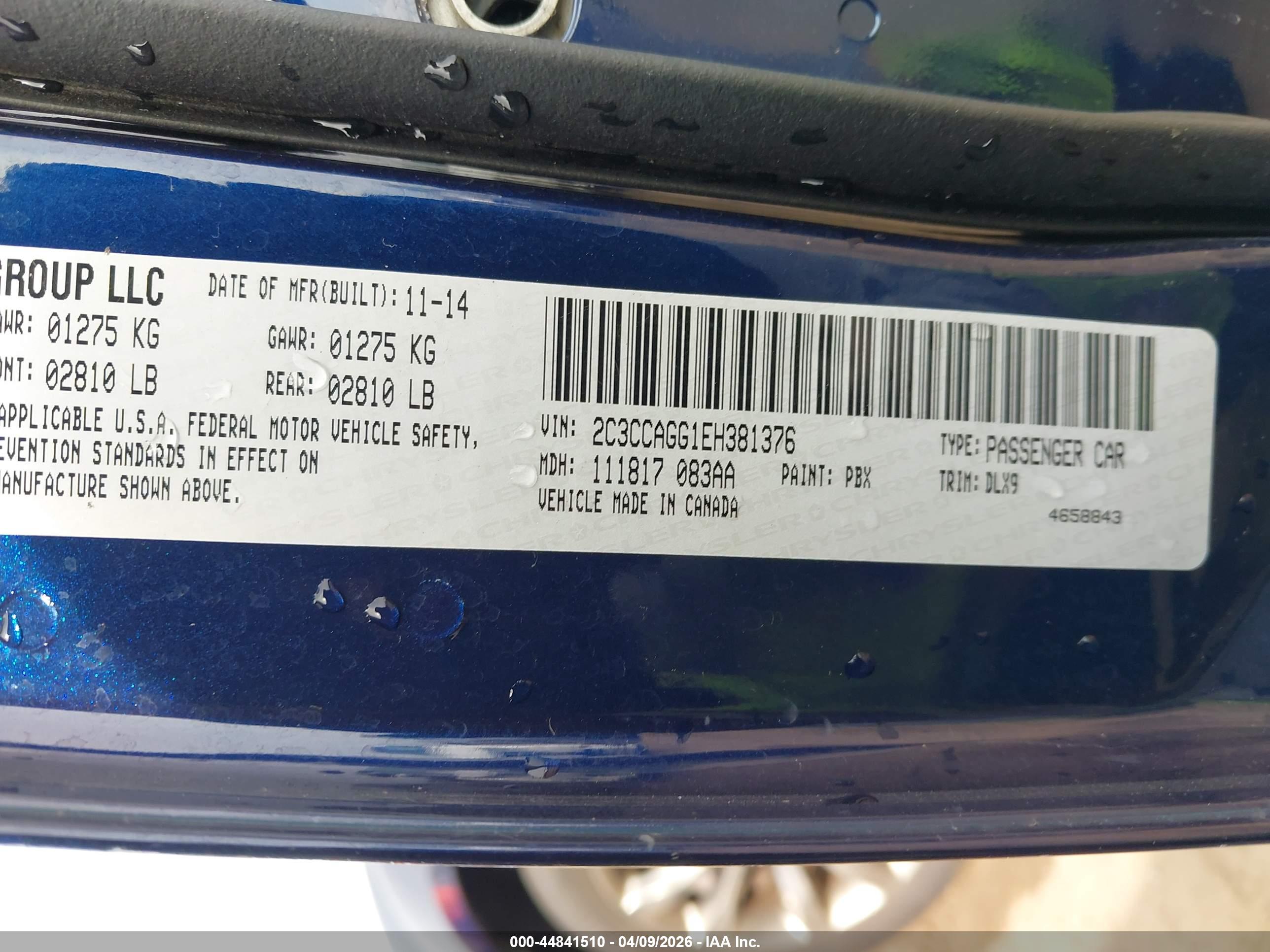 CHRYSLER 300 image 9