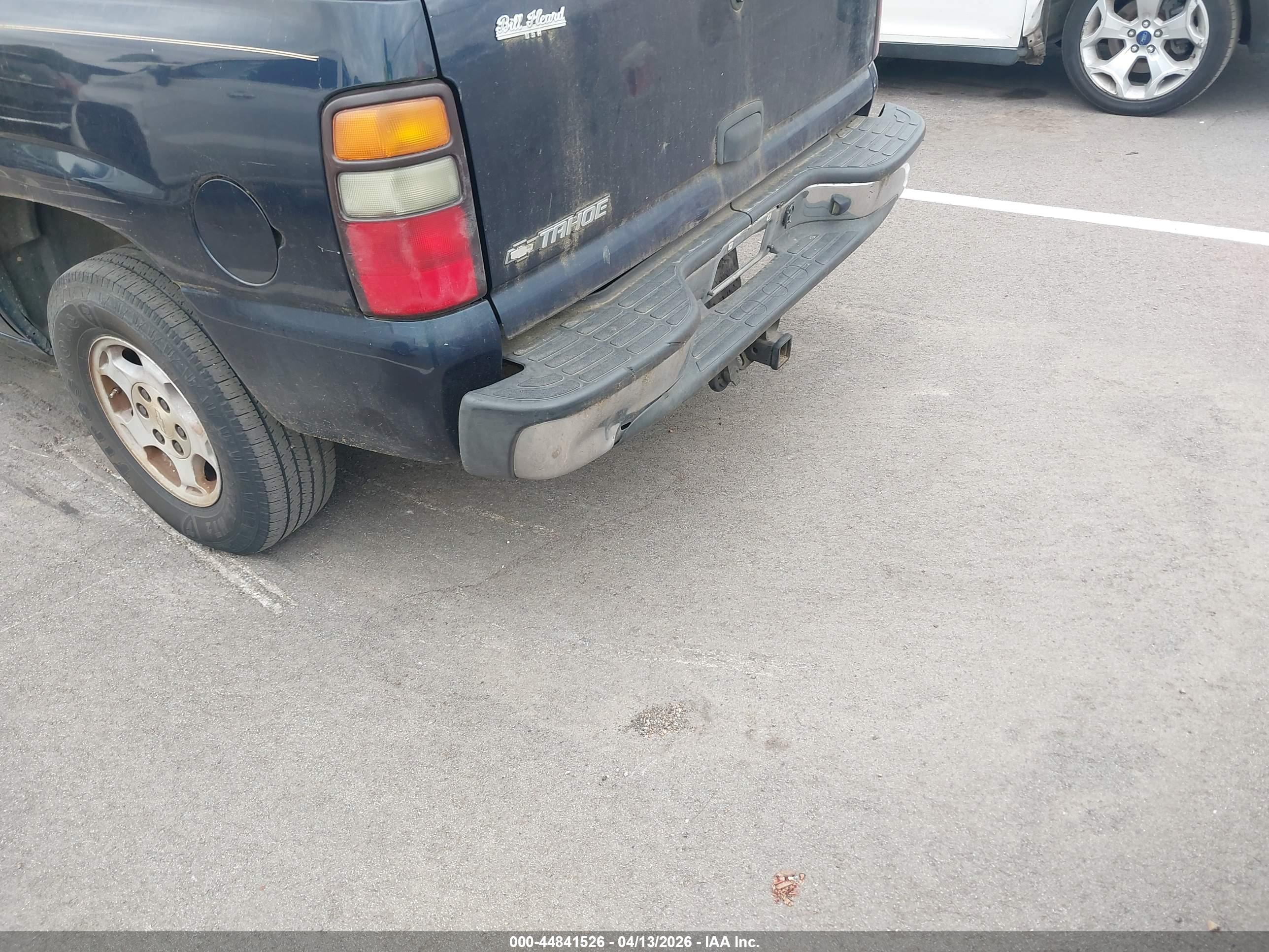 CHEVROLET TAHOE image 6