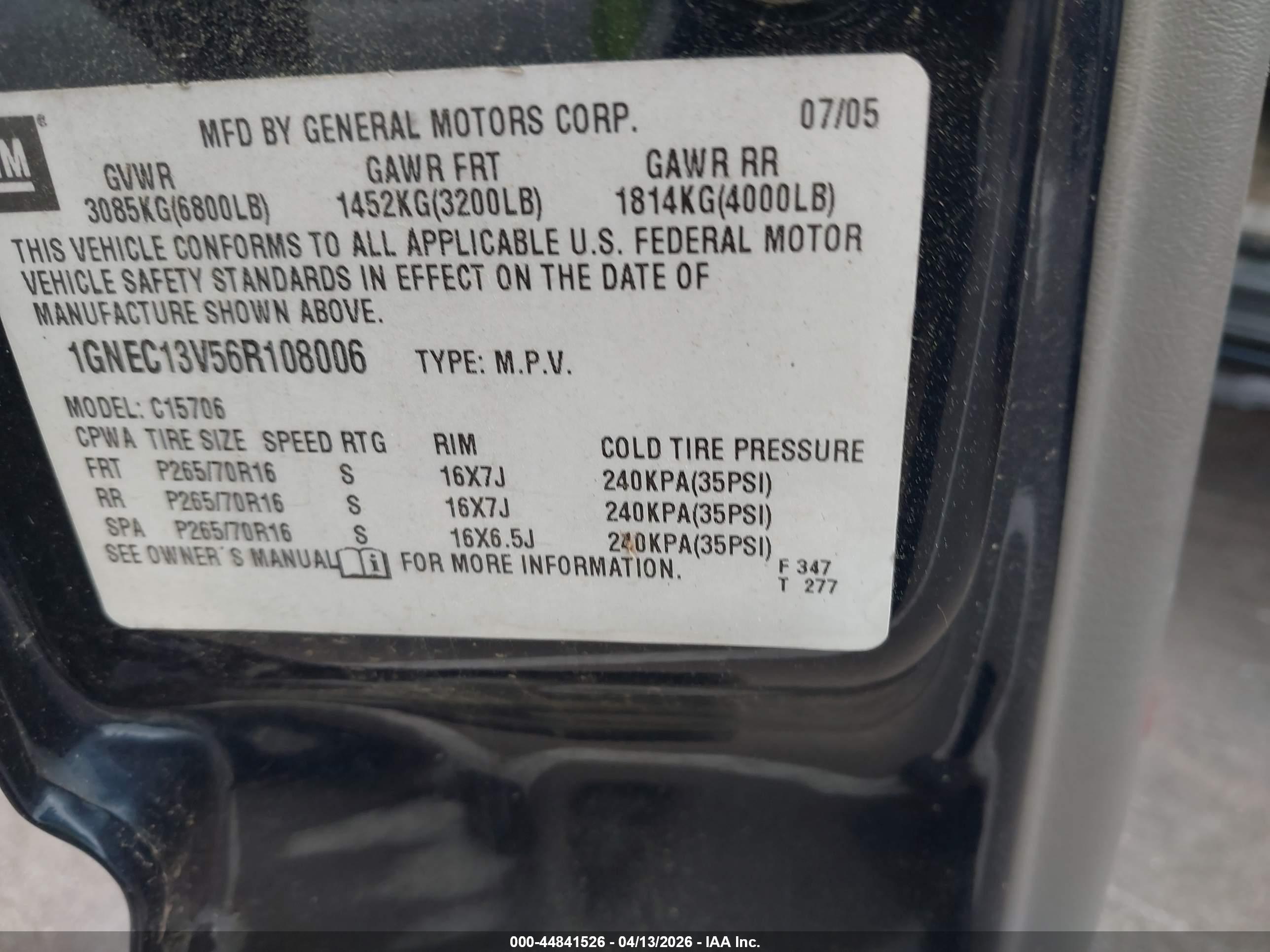 CHEVROLET TAHOE image 9