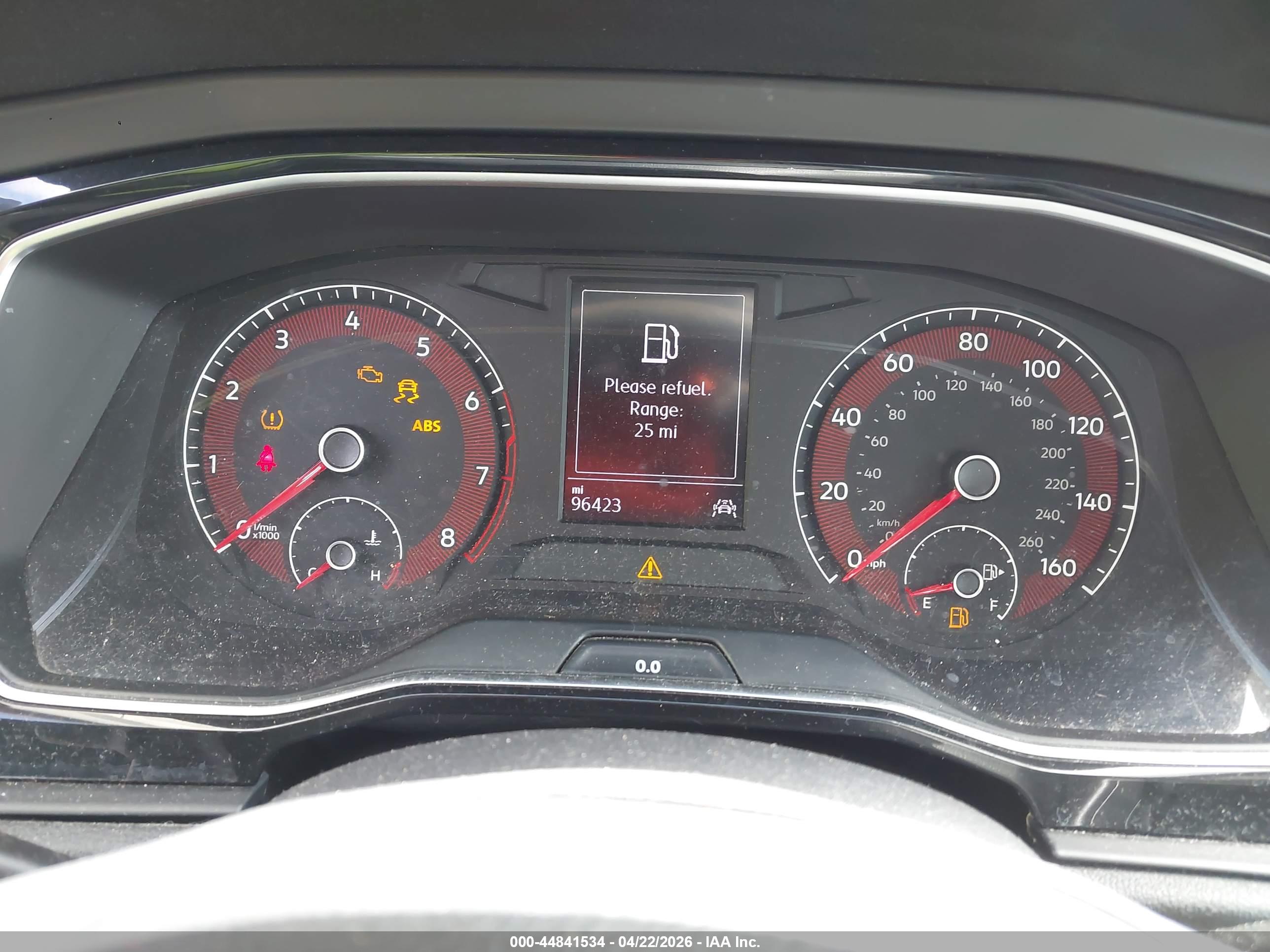 VOLKSWAGEN JETTA image 7