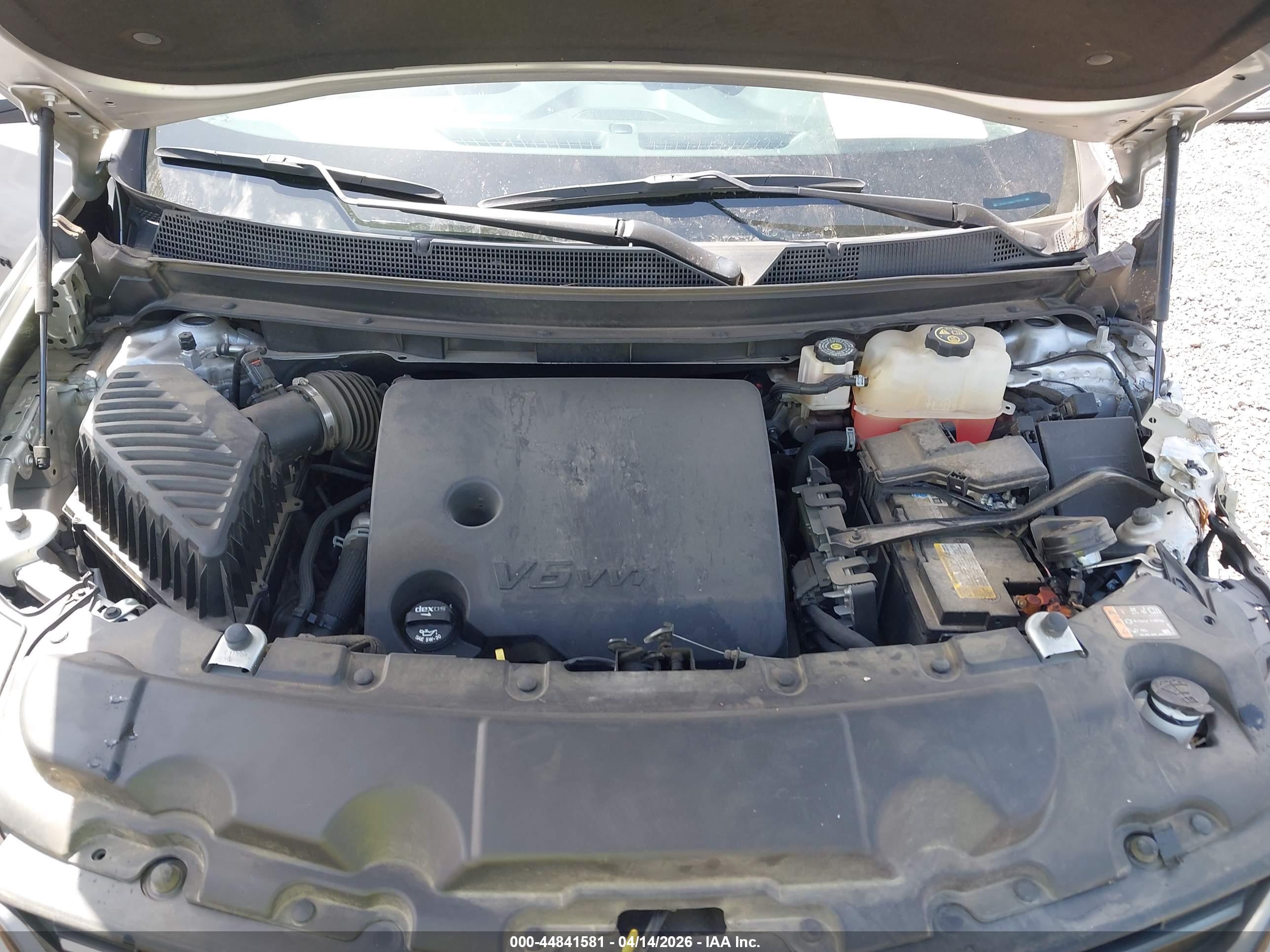 CHEVROLET TRAVERSE image 10